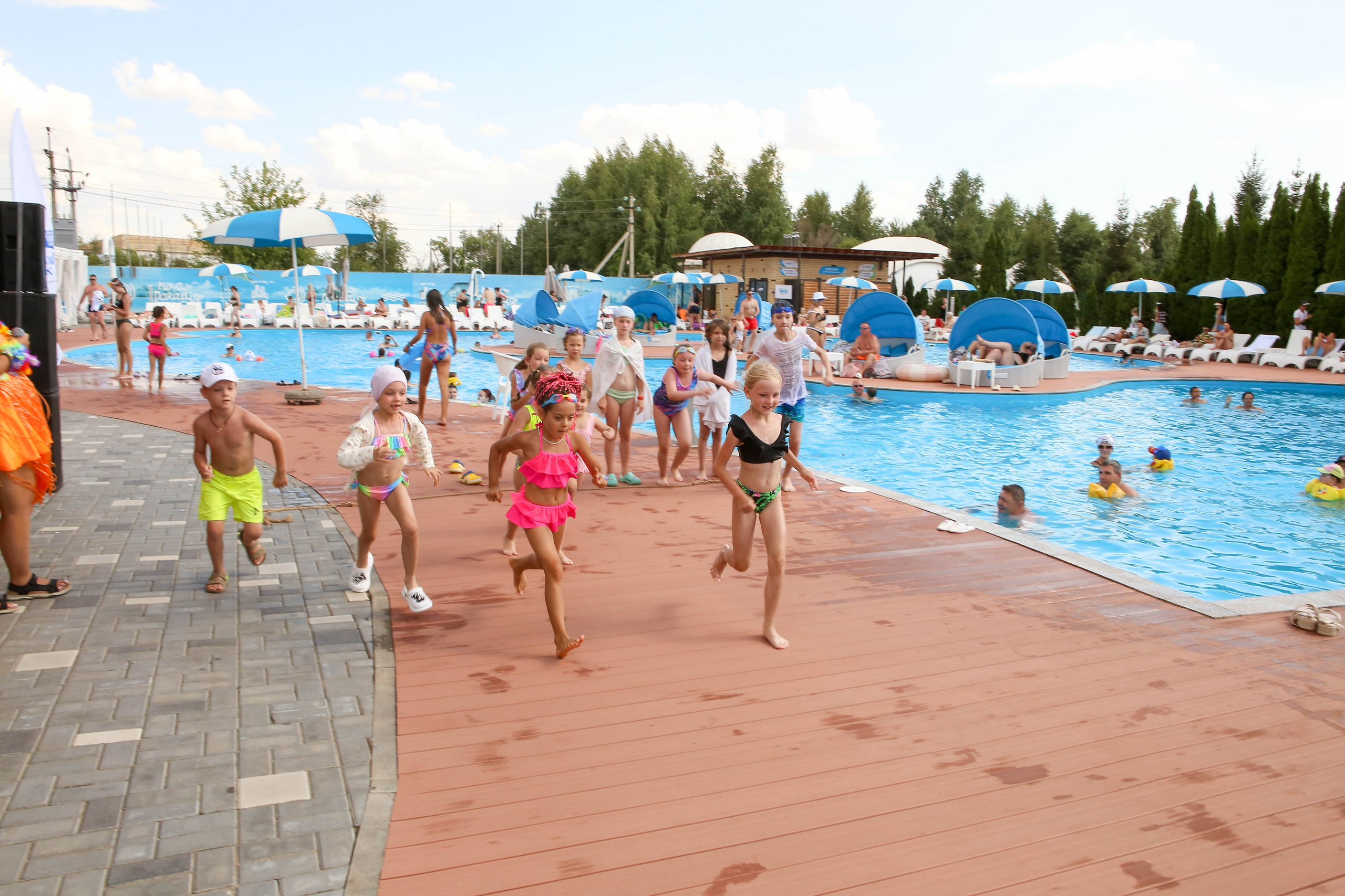 Nova Paradise. Свадебный и предметный фотограф Ренат Каламперов