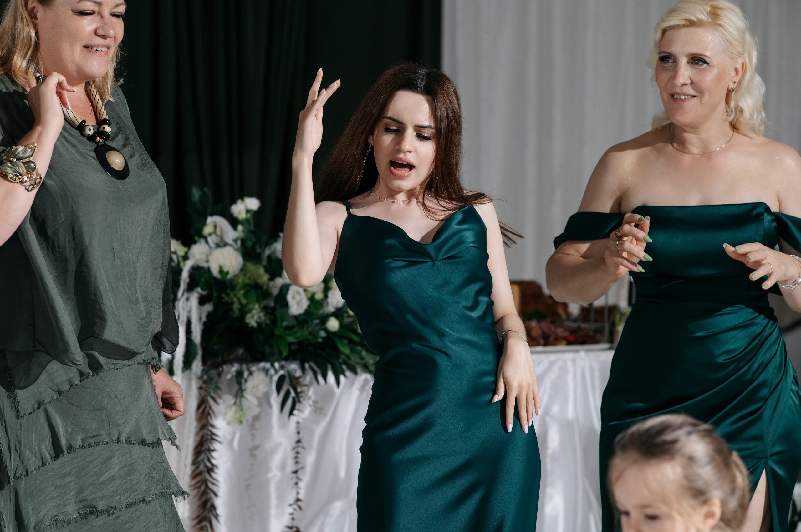 Свадьба в Гребнево в Трубецком. Свадебный и семейный фотограф Виктория Носачёва. Щелково, Москва и МО