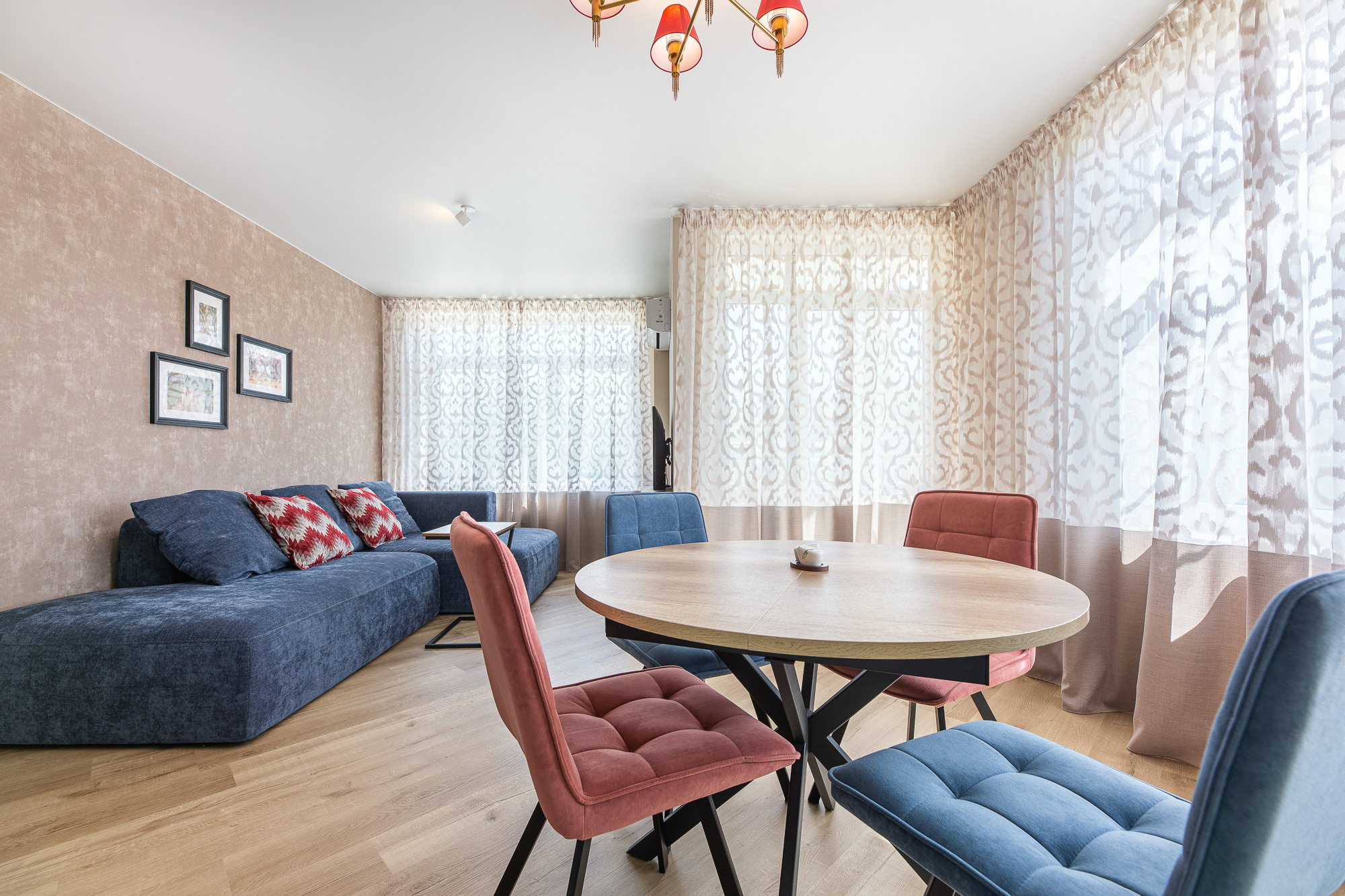 Renatphoto-Фотограф интерьеров для коммерции. Профессиональная фотосъёмка интерьеров, предметная фотосессия еды для меню г. Анапа