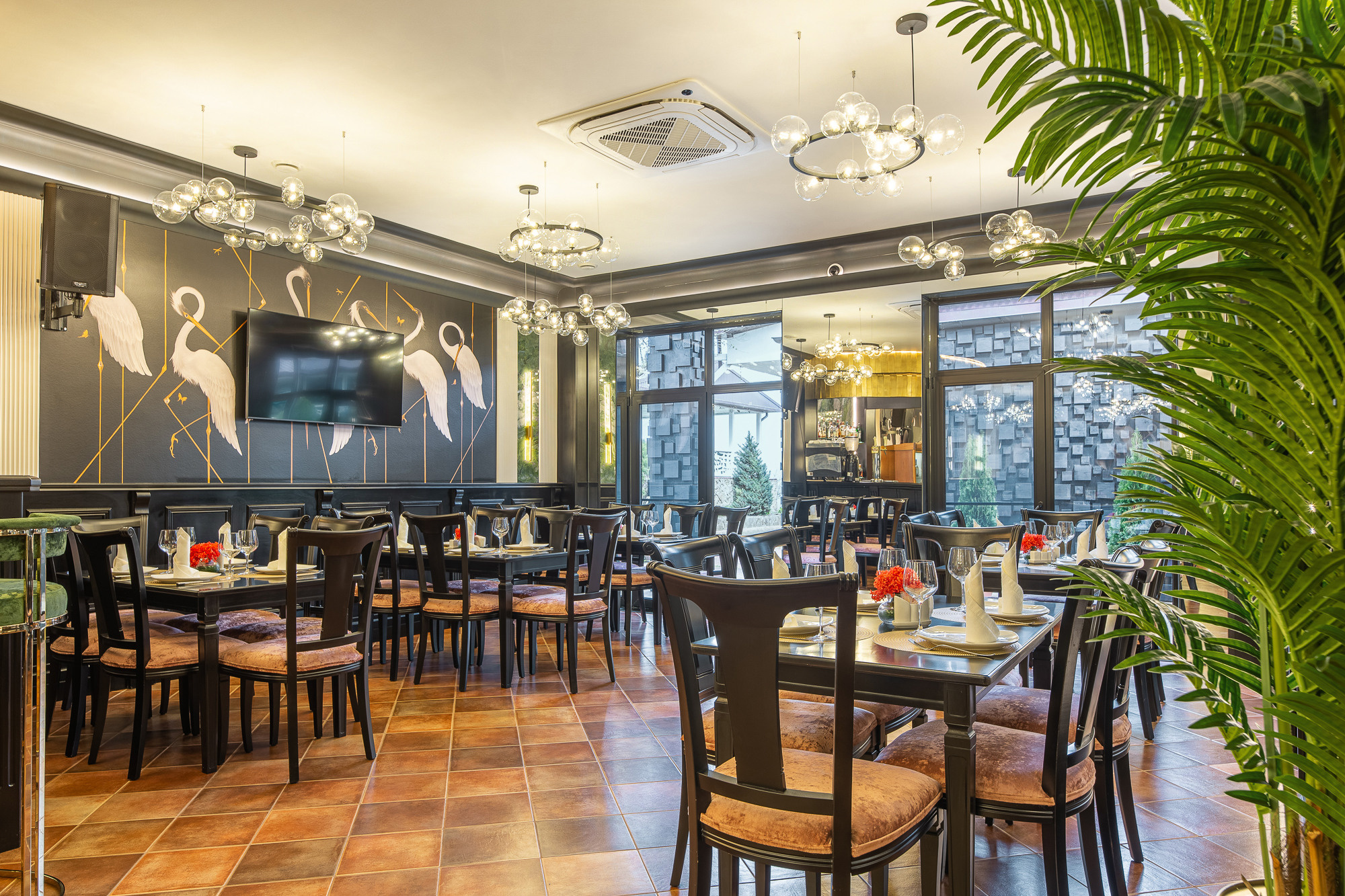 Renatphoto-Фотосъёмка для ресторана при отеле. Профессиональная фотосъёмка интерьеров, предметная фотосессия еды для меню г. Анапа