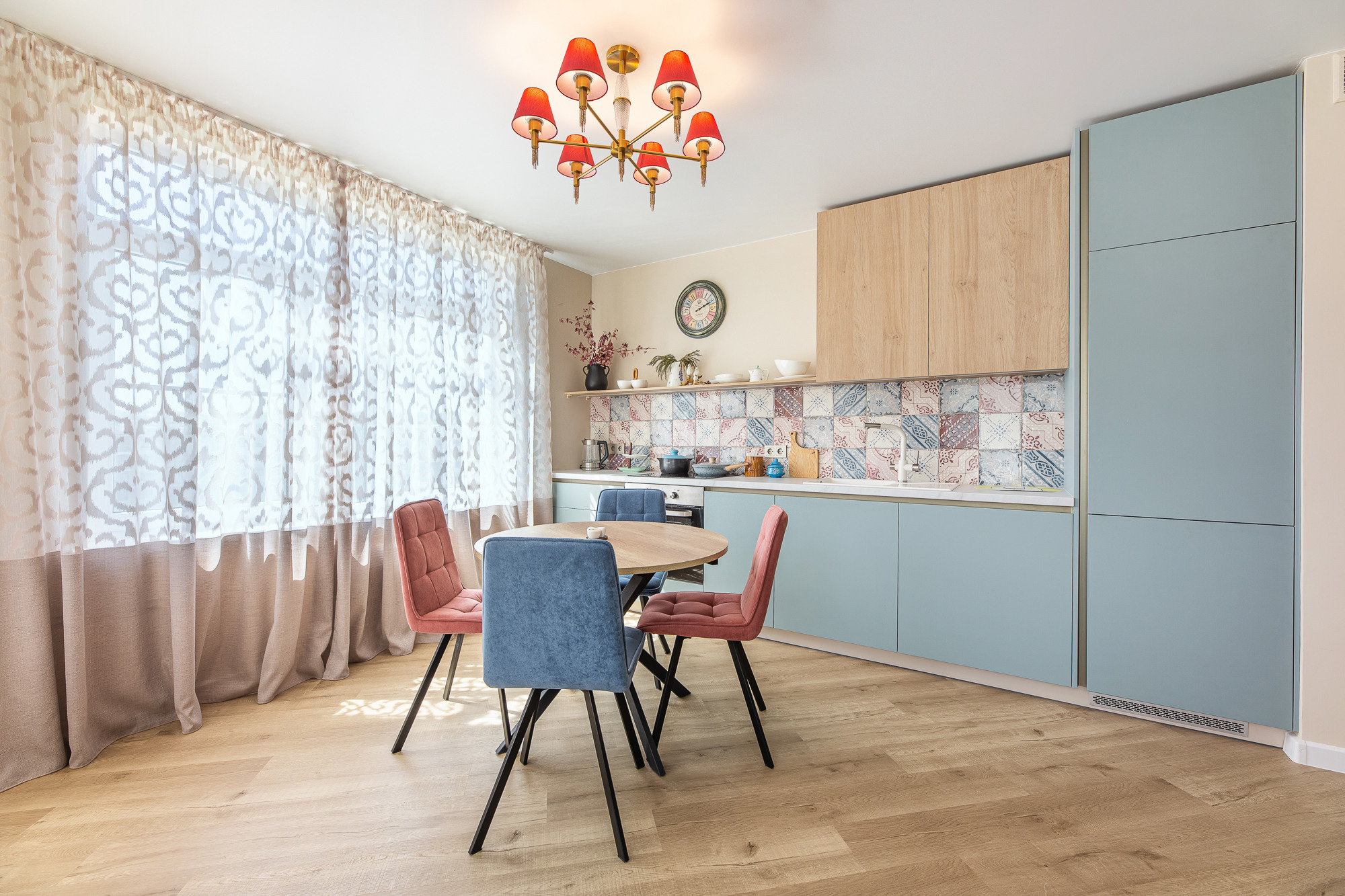 Renatphoto-Фотограф интерьеров для коммерции. Профессиональная фотосъёмка интерьеров, предметная фотосессия еды для меню г. Анапа