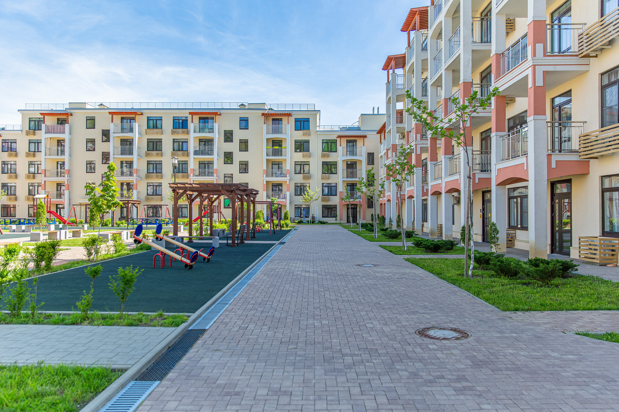 Renatphoto-Фотограф интерьеров для коммерции. Профессиональная фотосъёмка интерьеров, предметная фотосессия еды для меню г. Анапа