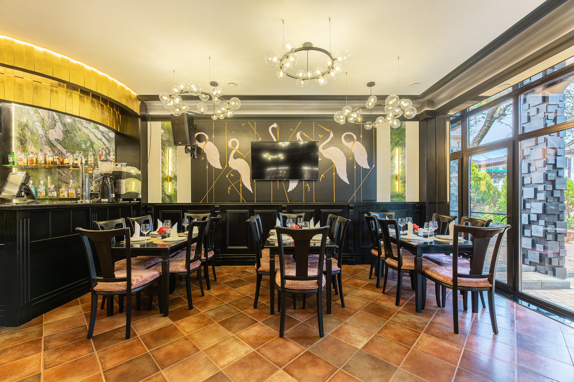 Renatphoto-Фотосъёмка для ресторана при отеле. Профессиональная фотосъёмка интерьеров, предметная фотосессия еды для меню г. Анапа