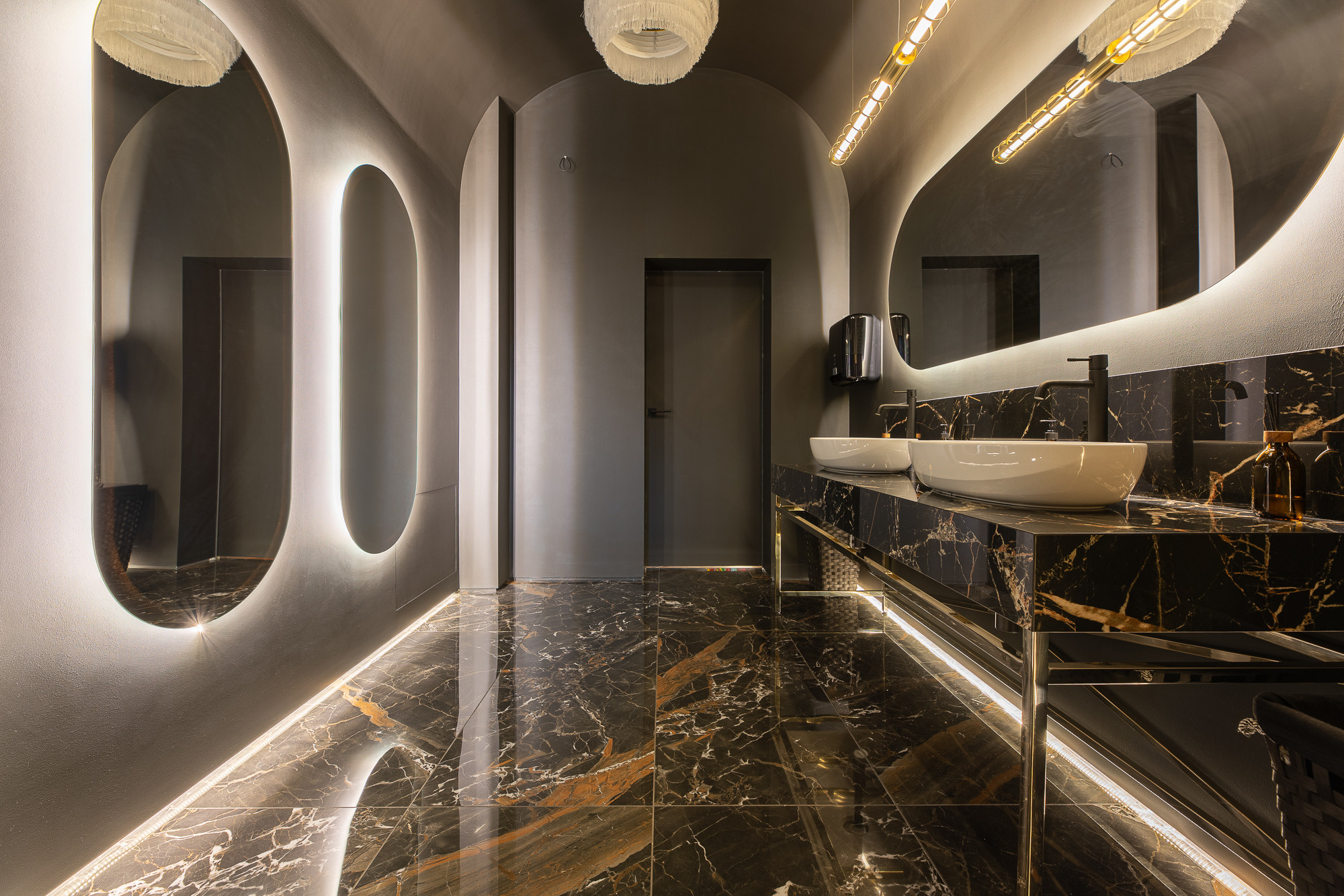 Renatphoto-Фотосъёмка для ресторана при отеле. Профессиональная фотосъёмка интерьеров, предметная фотосессия еды для меню г. Анапа