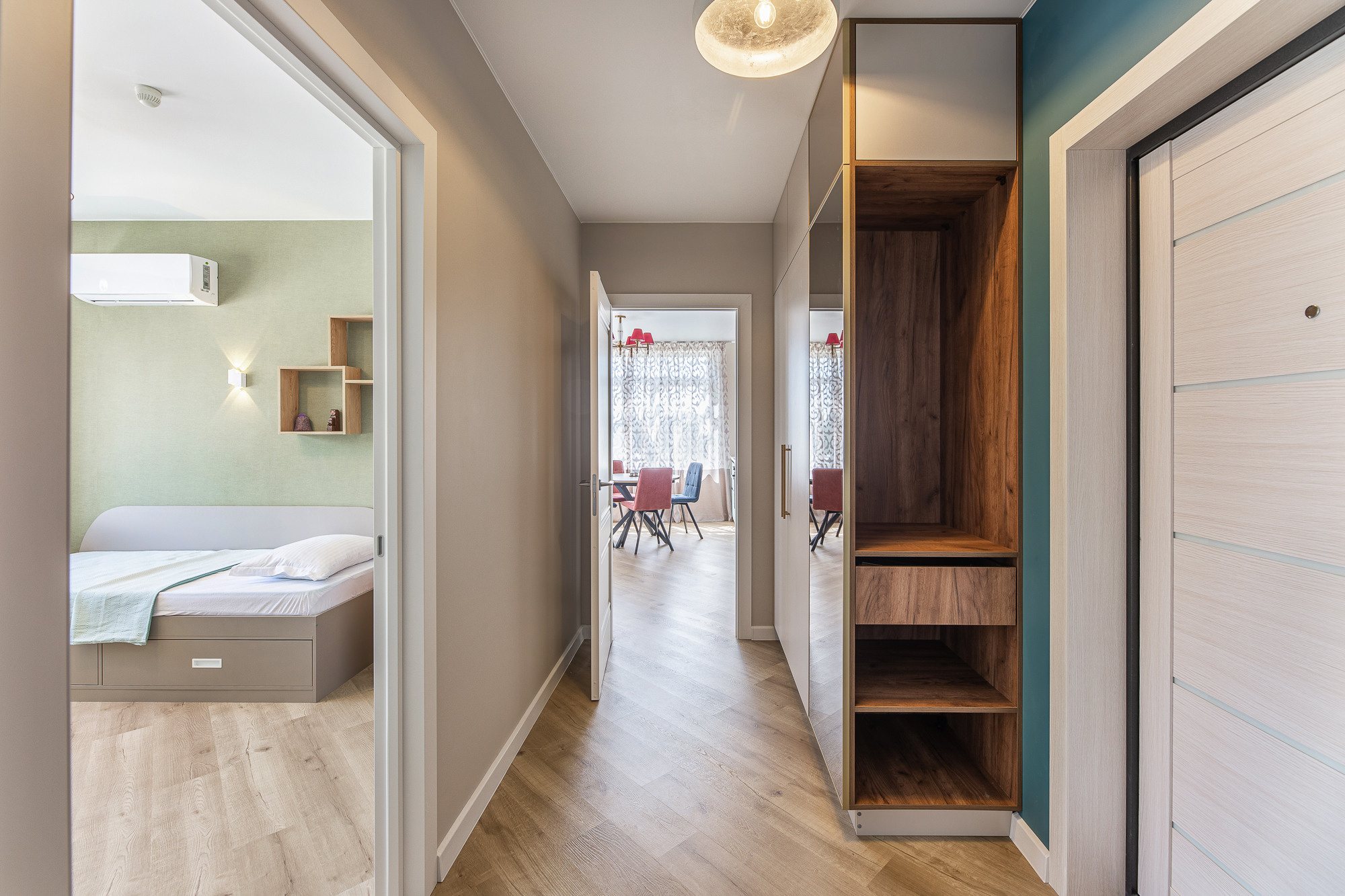 Renatphoto-Фотограф интерьеров для коммерции. Профессиональная фотосъёмка интерьеров, предметная фотосессия еды для меню г. Анапа