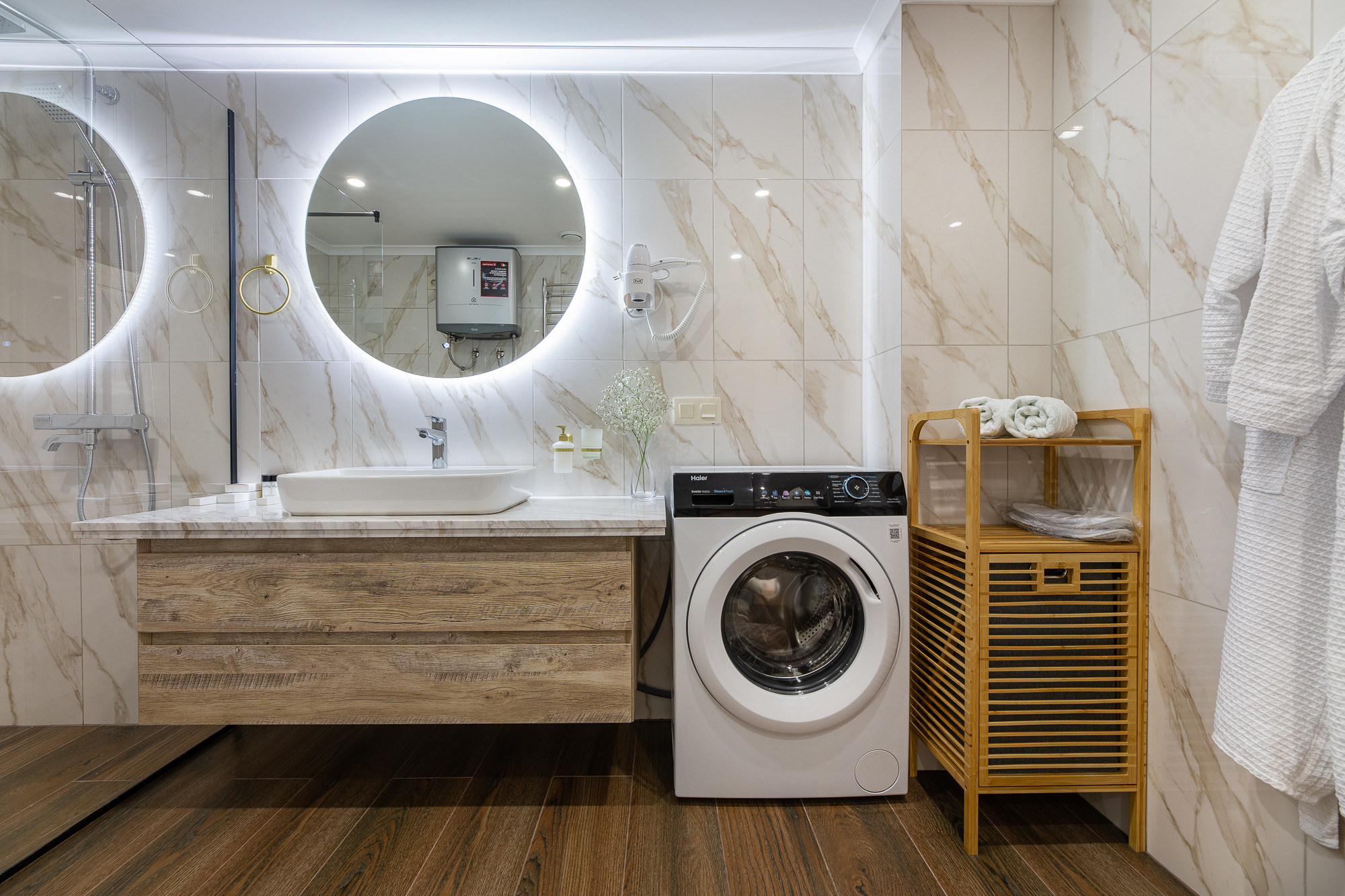 Renatphoto-фотосъемка апартаментов в Новороссийске. Профессиональная фотосъёмка интерьеров, предметная фотосессия еды для меню г. Анапа