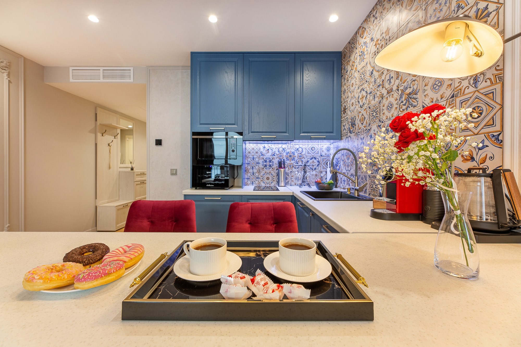 Renatphoto-фотосъемка апартаментов в Новороссийске. Профессиональная фотосъёмка интерьеров, предметная фотосессия еды для меню г. Анапа