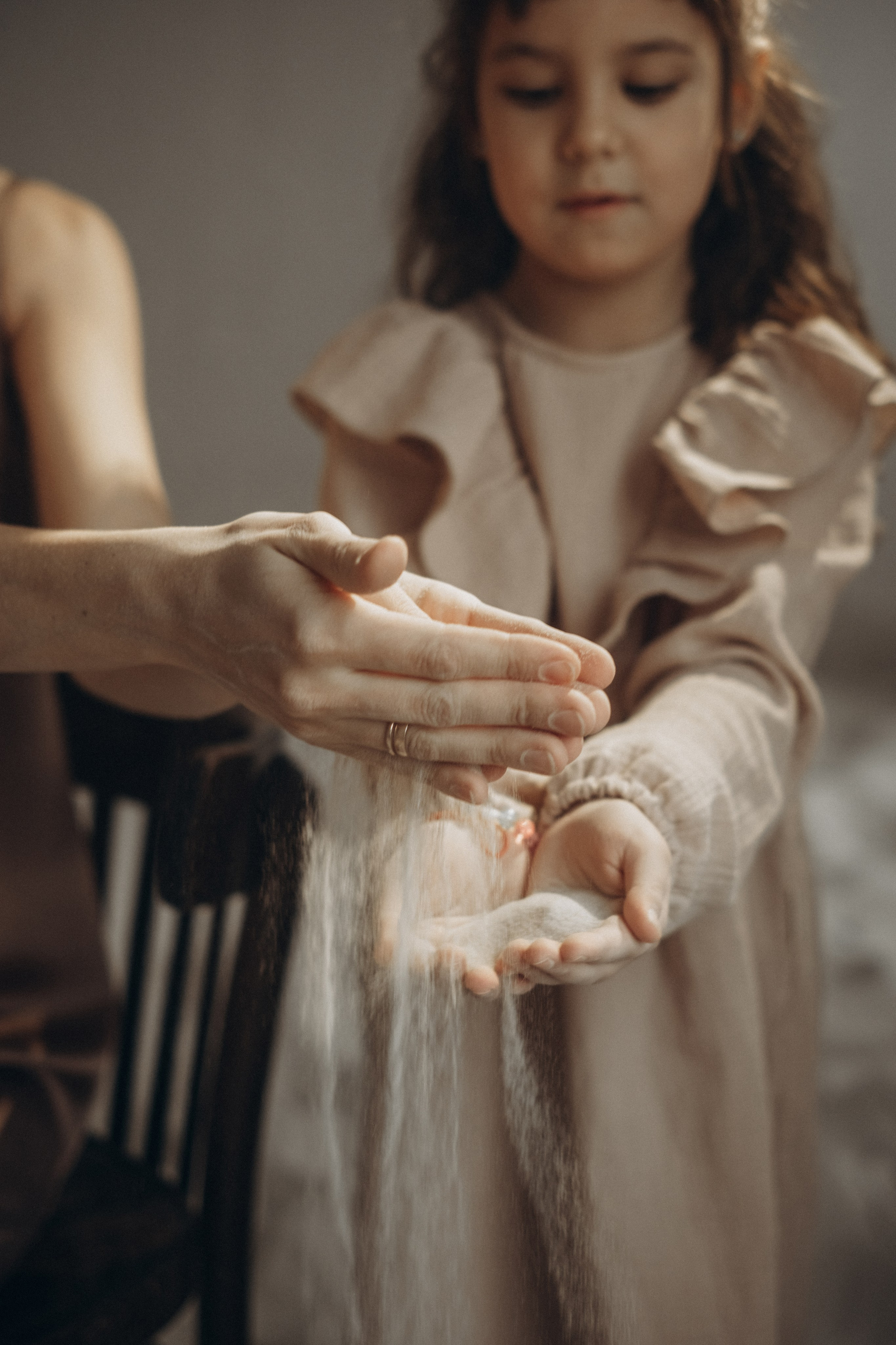 Семейная фотосессия в студии. Семейный и детский фотограф в Санкт-Петербурге