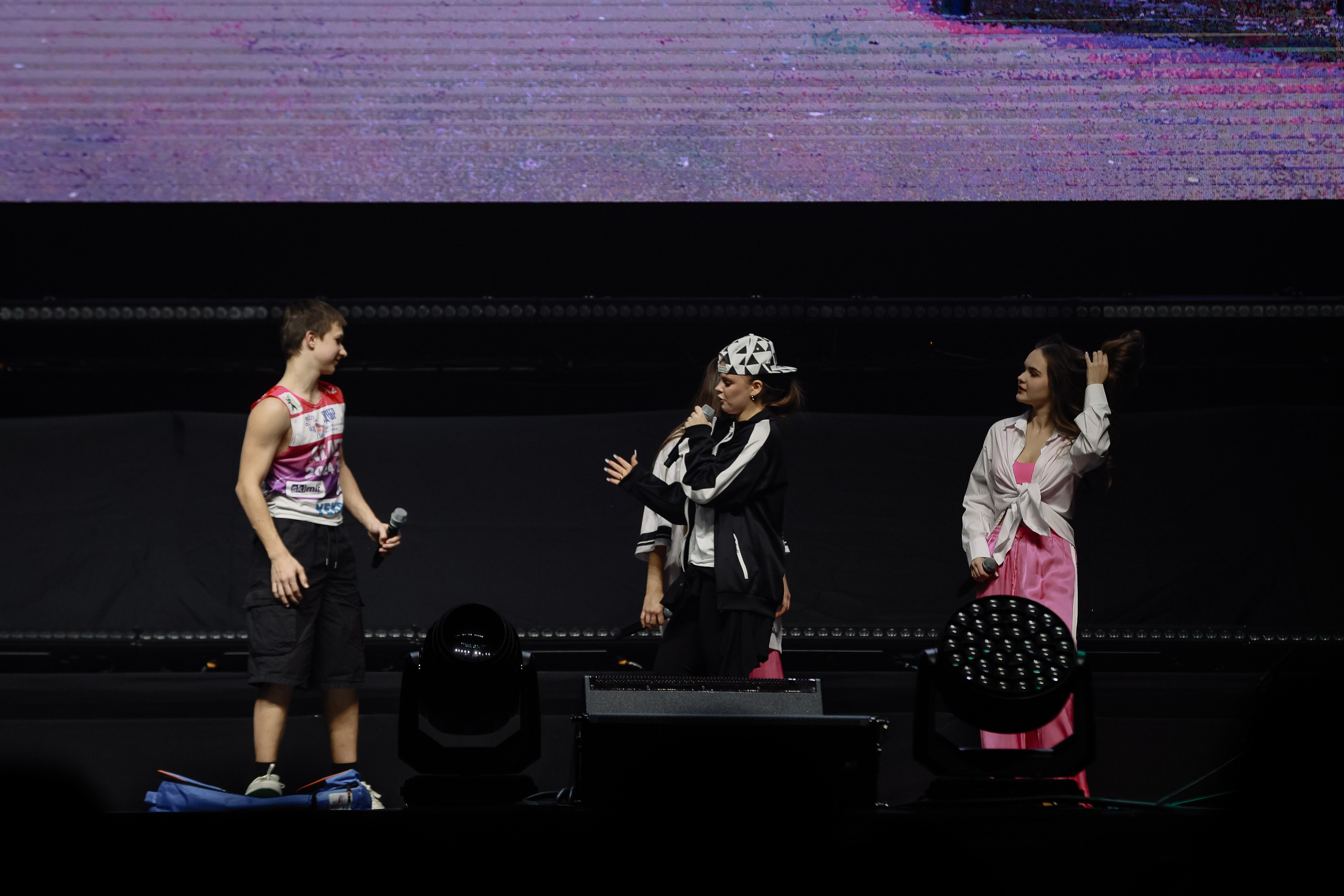 Музыкальный спектакль «Жить» в Локомотив Арене. Фотограф Юлия Мальцева