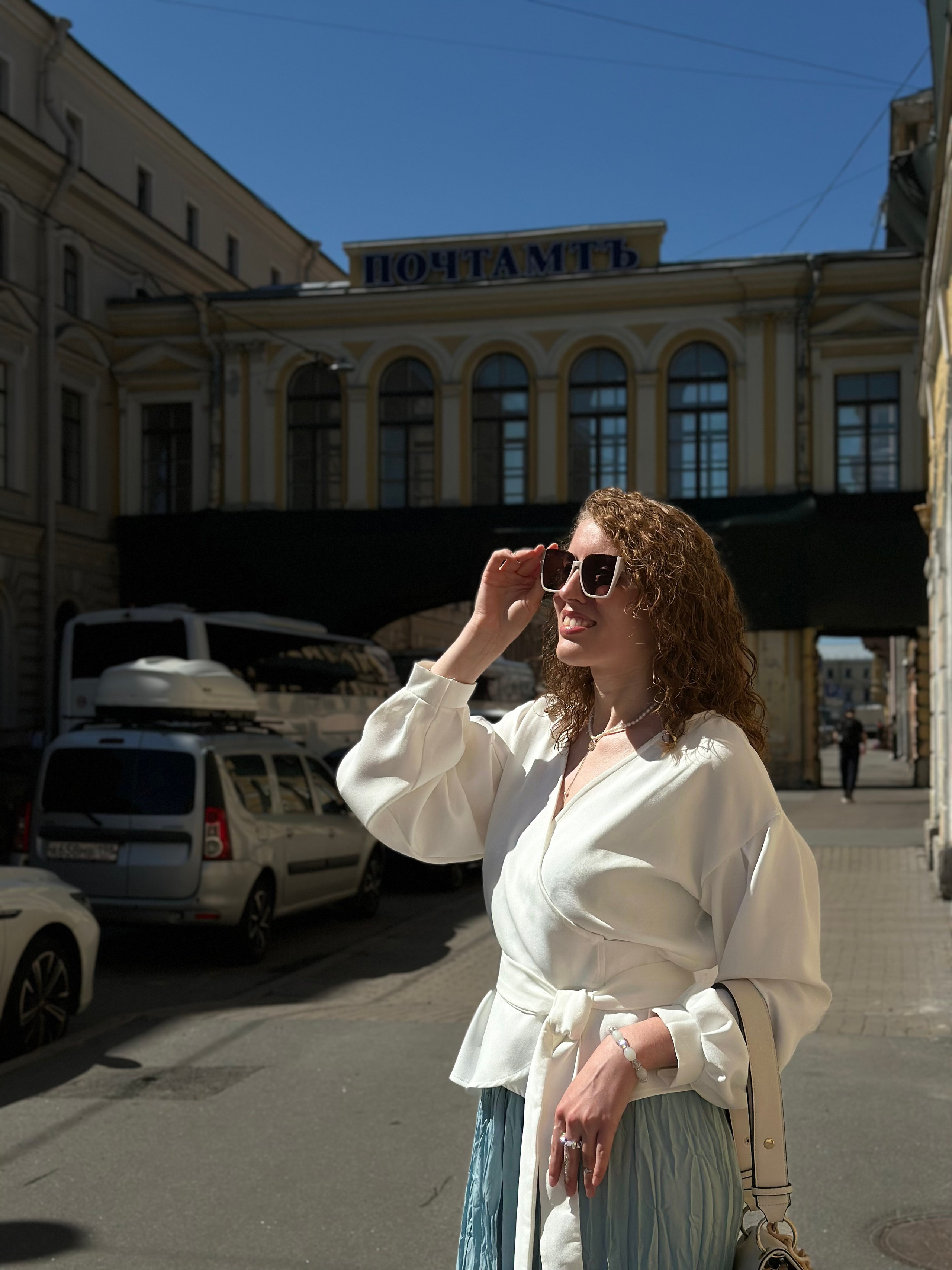 Прогулка по центру. КОНТЕНТ |БРЕНД фотограф Санкт-Петербург — Жанна Олтаржевская