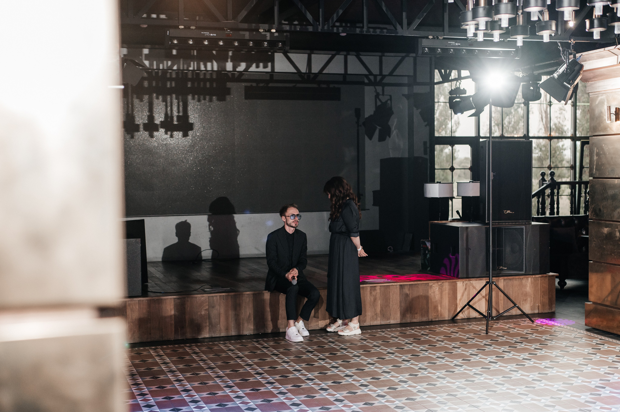 Даниил и Валерия. Черная утка. Полный день. Фотограф Екатерина Бочарникова