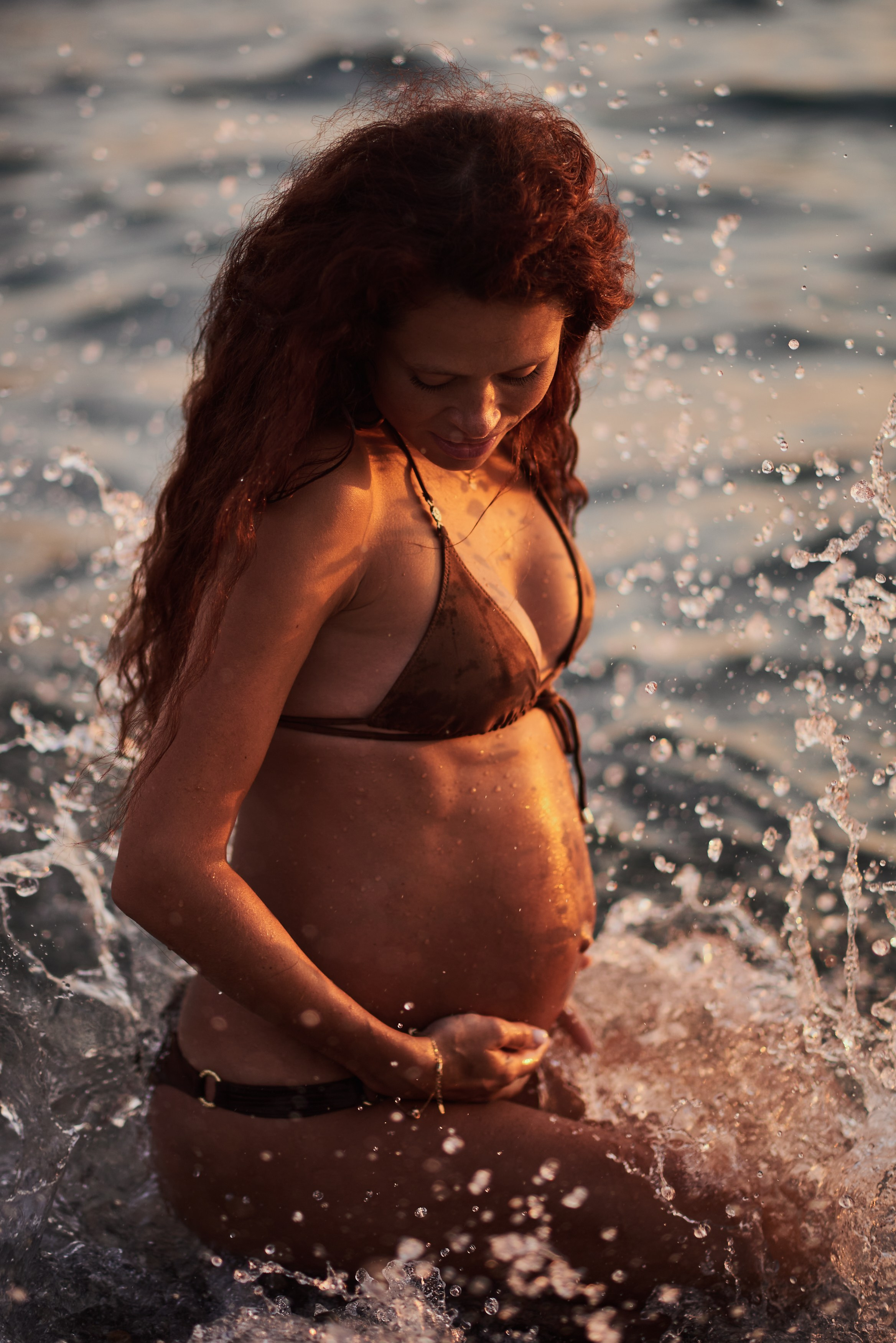 Индивидуальные фотосессии для женщин в Сочи, Адлере, Красной поляне, Розе Хутор. Фотограф для женщин и мужчин, контента для бизнеса в Сочи, Адлере, Красной поляне, Розе Хутор