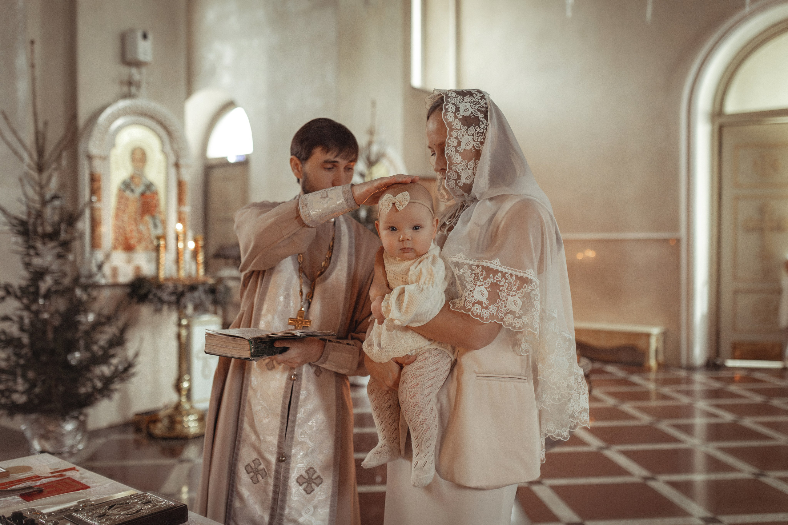 Таинство Крещение Ксении. Храм Александра Невского. Славянск н/К. Фотограф на Крещение и Венчание Краснодарский край — Гранкина Юлия