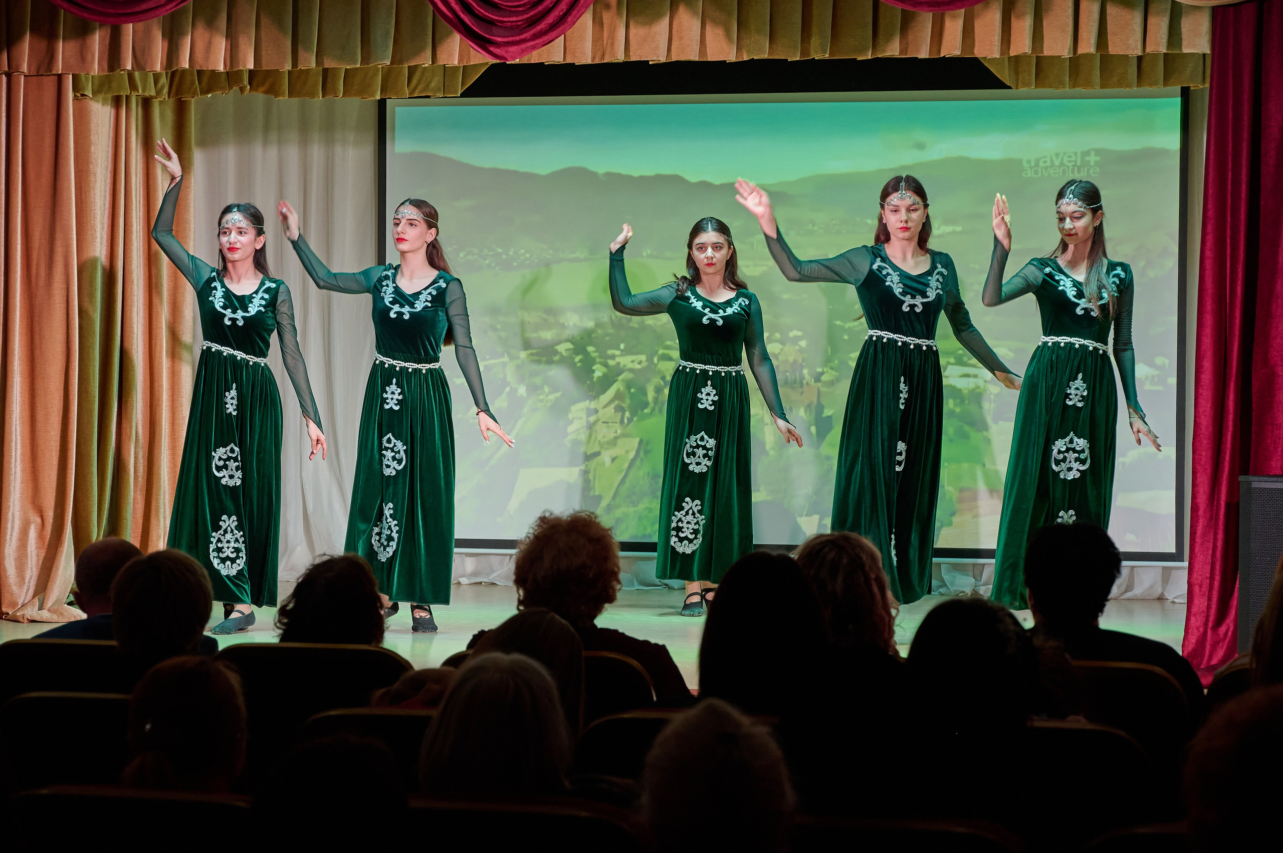 8 марта Виноградный. Жизнь курорта Кабардинка в фотографиях