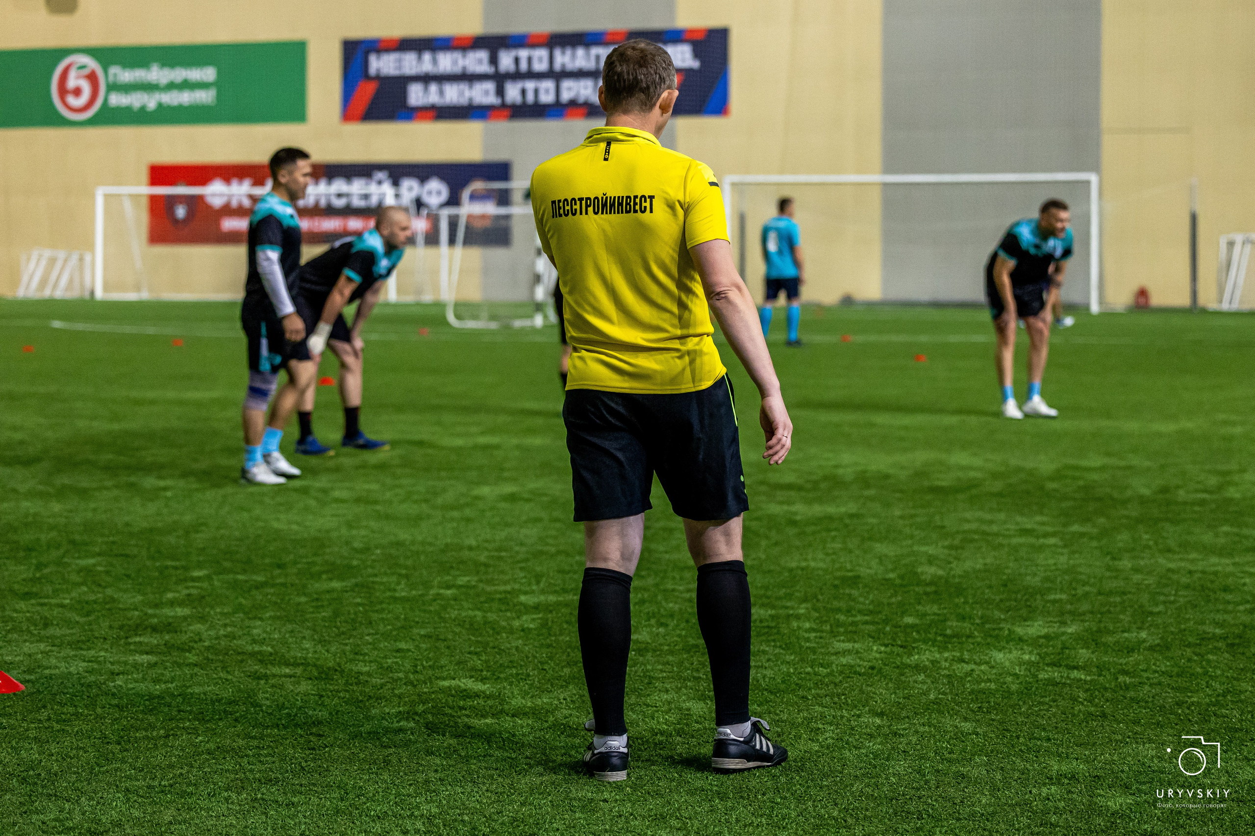 Командор футбол 29.11.2025. Игорь Урывский. Фотограф Красноярск