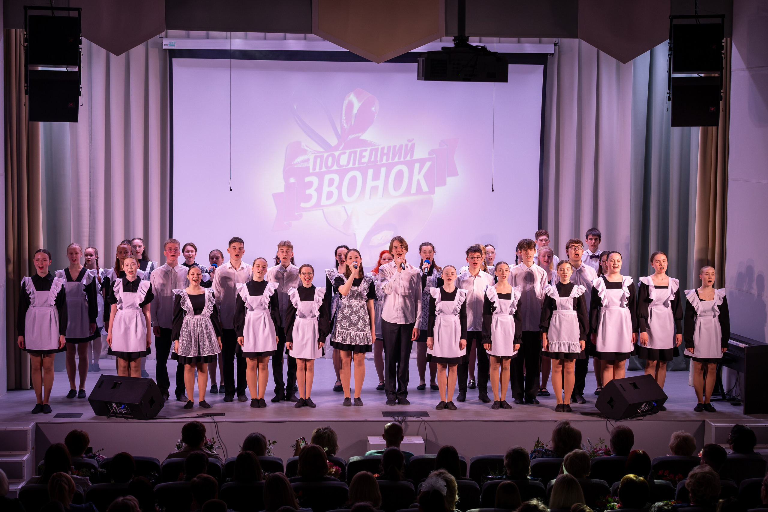 Фото и видео на выпускной в школе и детском саду. Свадебный, семейный видеограф и фотограф в Екатеринбурге Николай Рыков