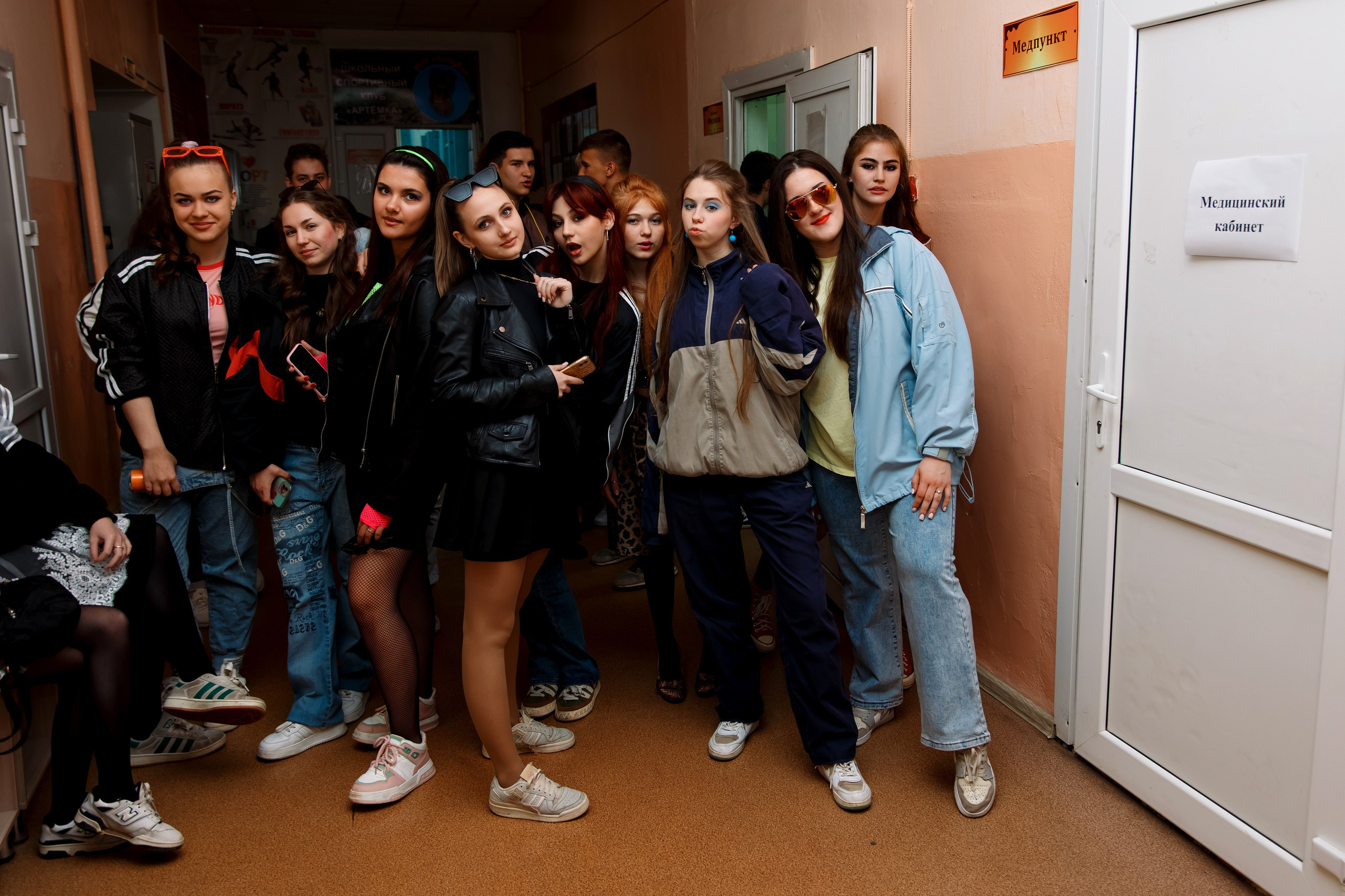 11 класс день не послушания в школе. Фотограф Любовь Корниенко, Примоский край