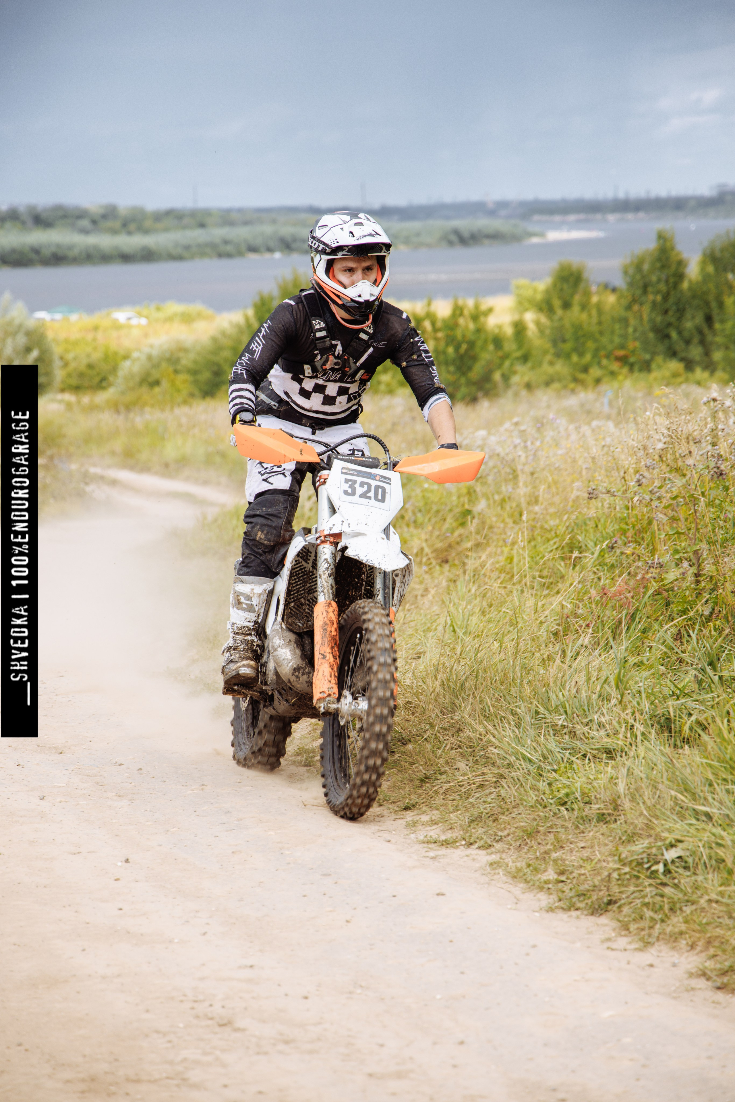 ПЕРВЫЙ ЛЕСНОЙ ДЕНЬ. Ваш экстрим фотограф Кудрева Яна