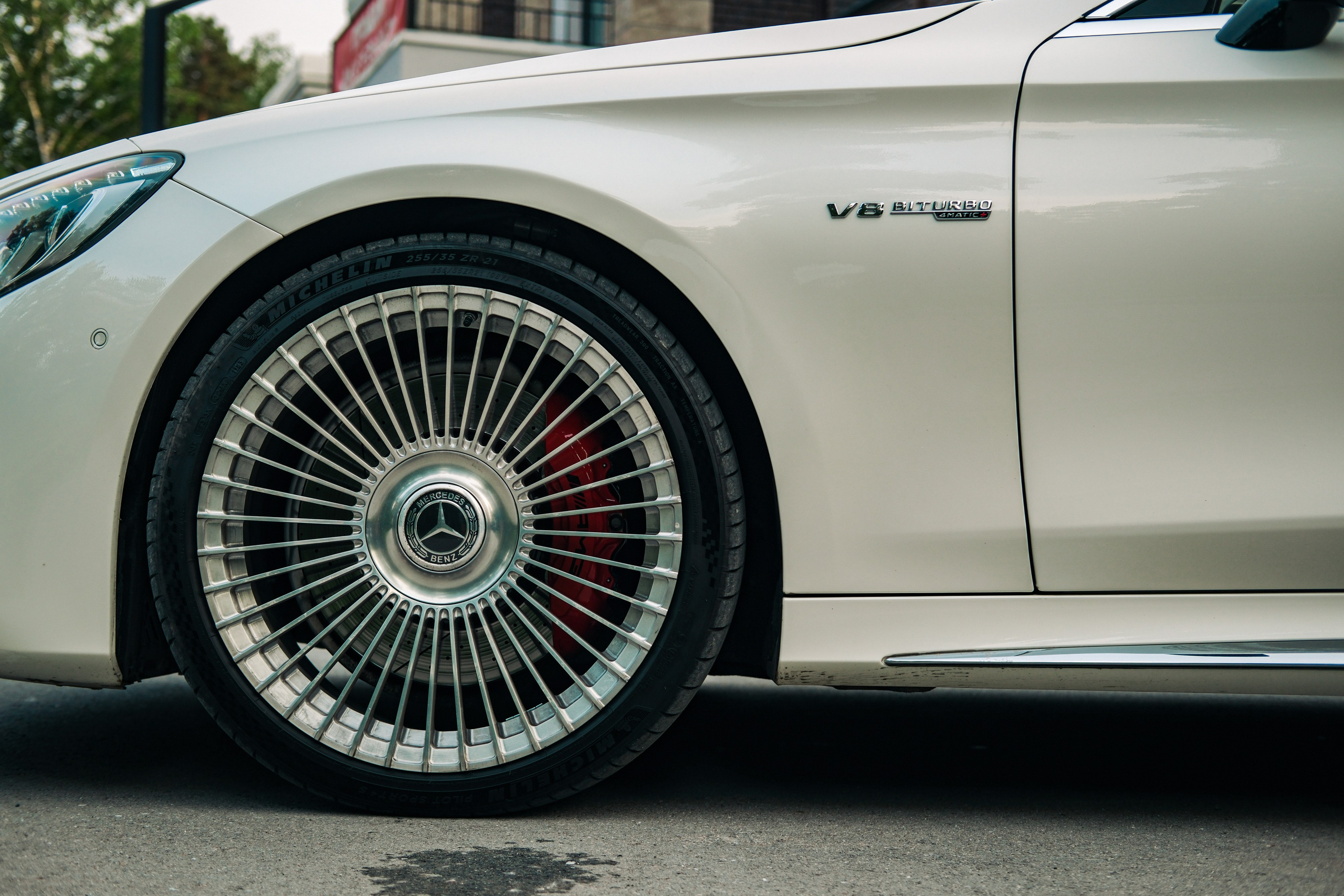 Профессиональная фотосессия Mercedes Benz S63 AMG Coupe в&nbsp;Новосибирске. Автомобильный фотограф Чанчин Владимир: детальные снимки кузова, интерьера и&nbsp;динамики. Съемка автомобиля для продажи