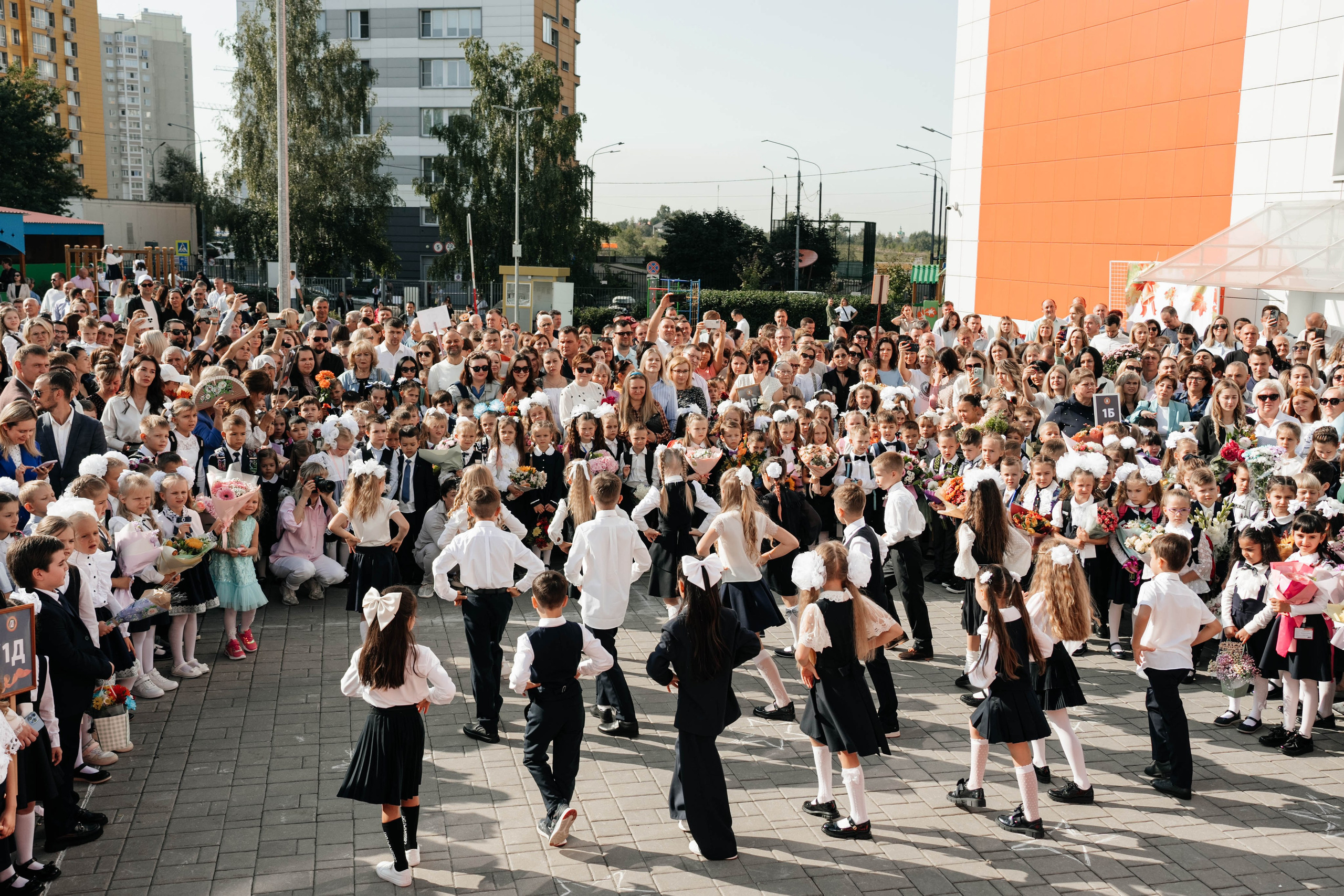 1 сентября, 1-й класс. Свадебный фотограф Москва Александра Аверкова