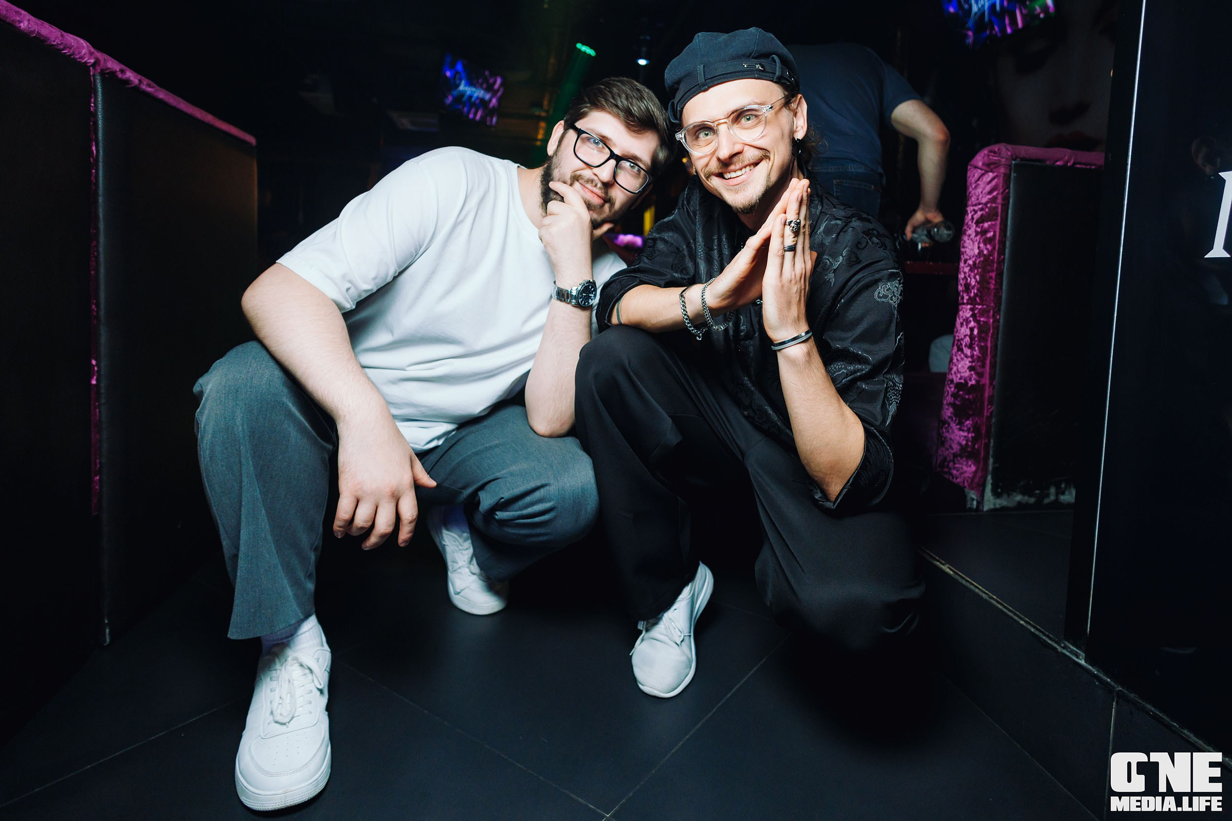 Фоторепортаж из караоке-клуба Эйфория. One Media Life: фоторепортажи, фотоотчеты с мероприятий и заведений