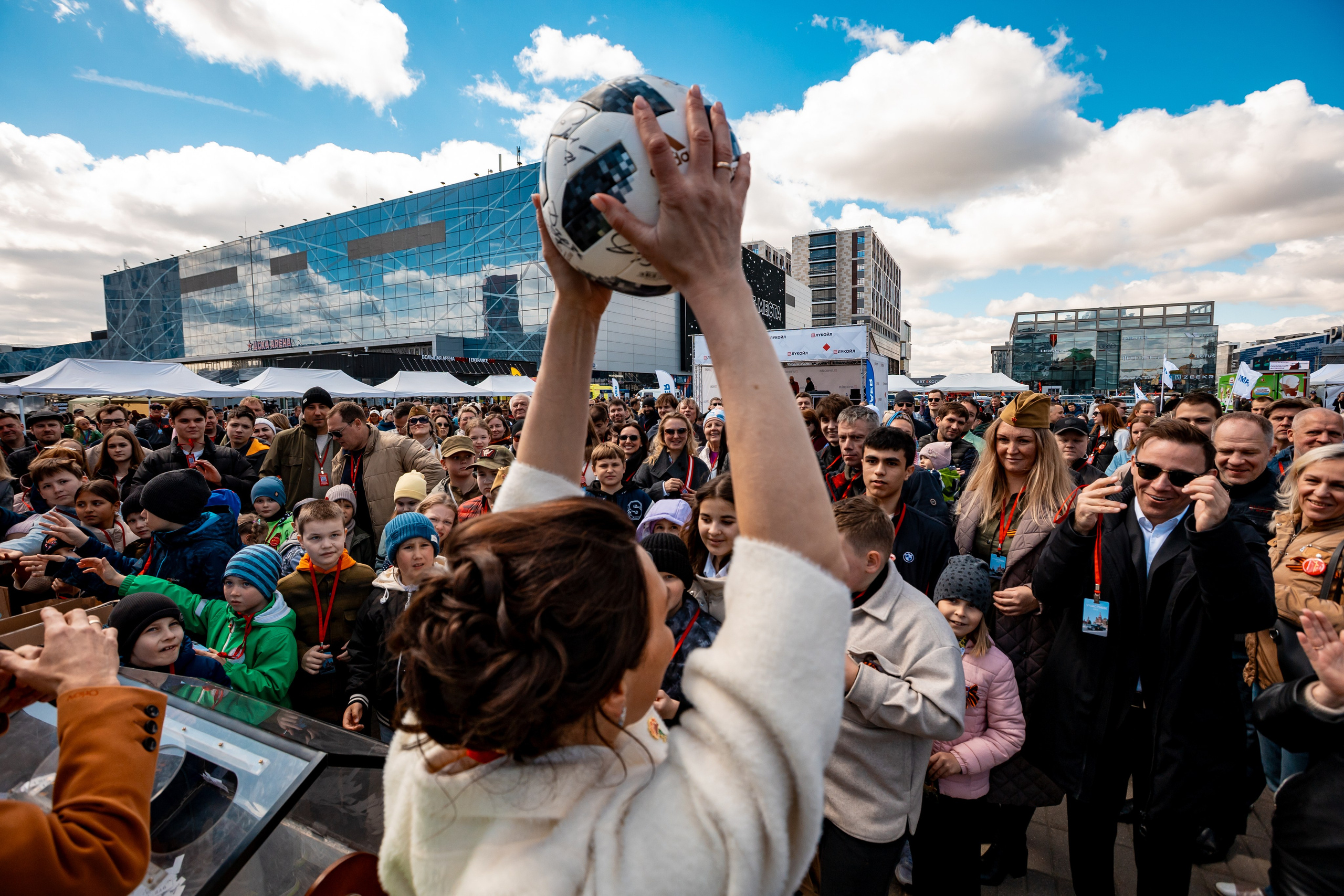 Круг победы, 10 мая 2025. Марк Шишкин — репортажный фотограф в Воронеже и России