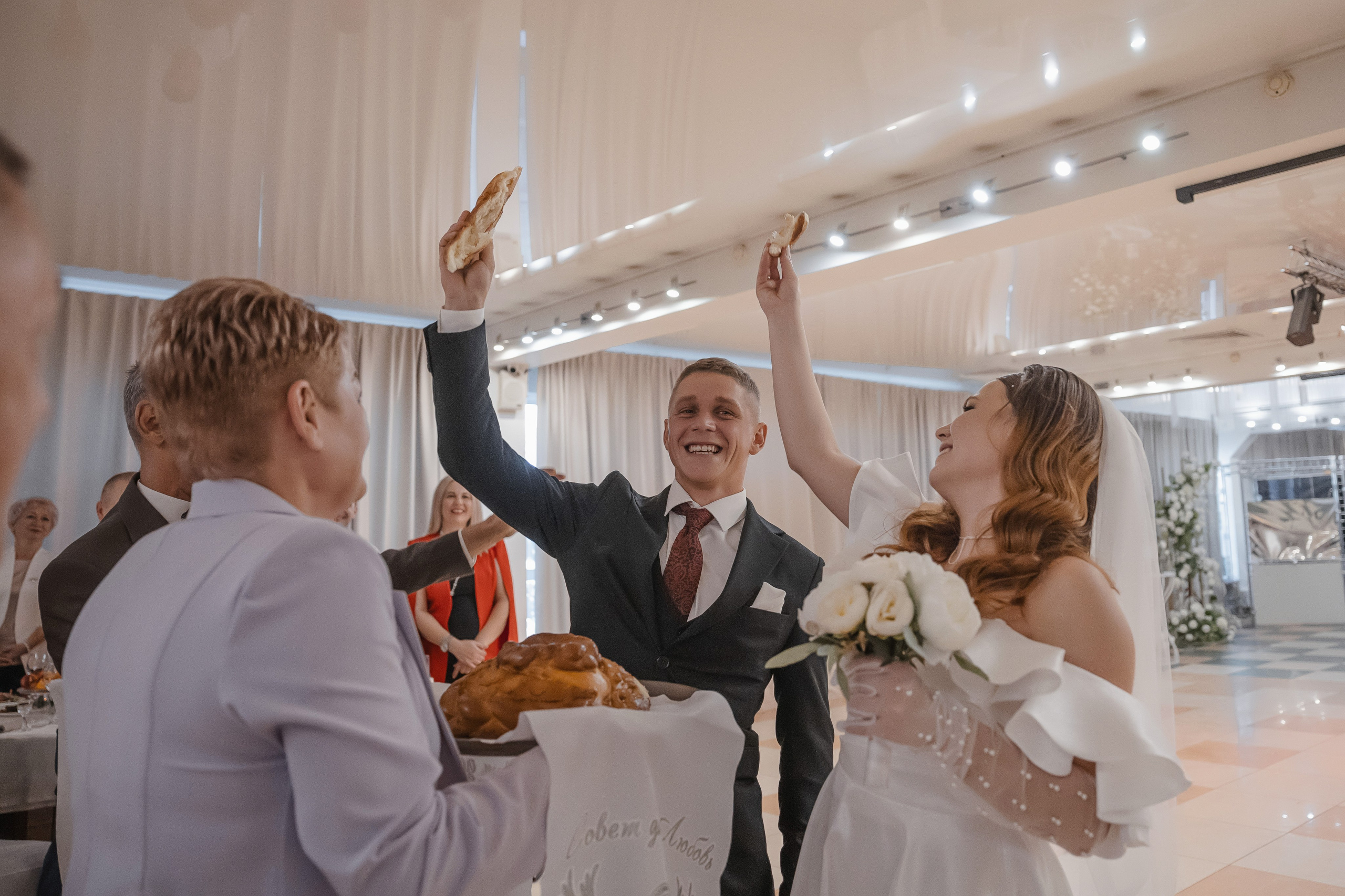 Антон Арина