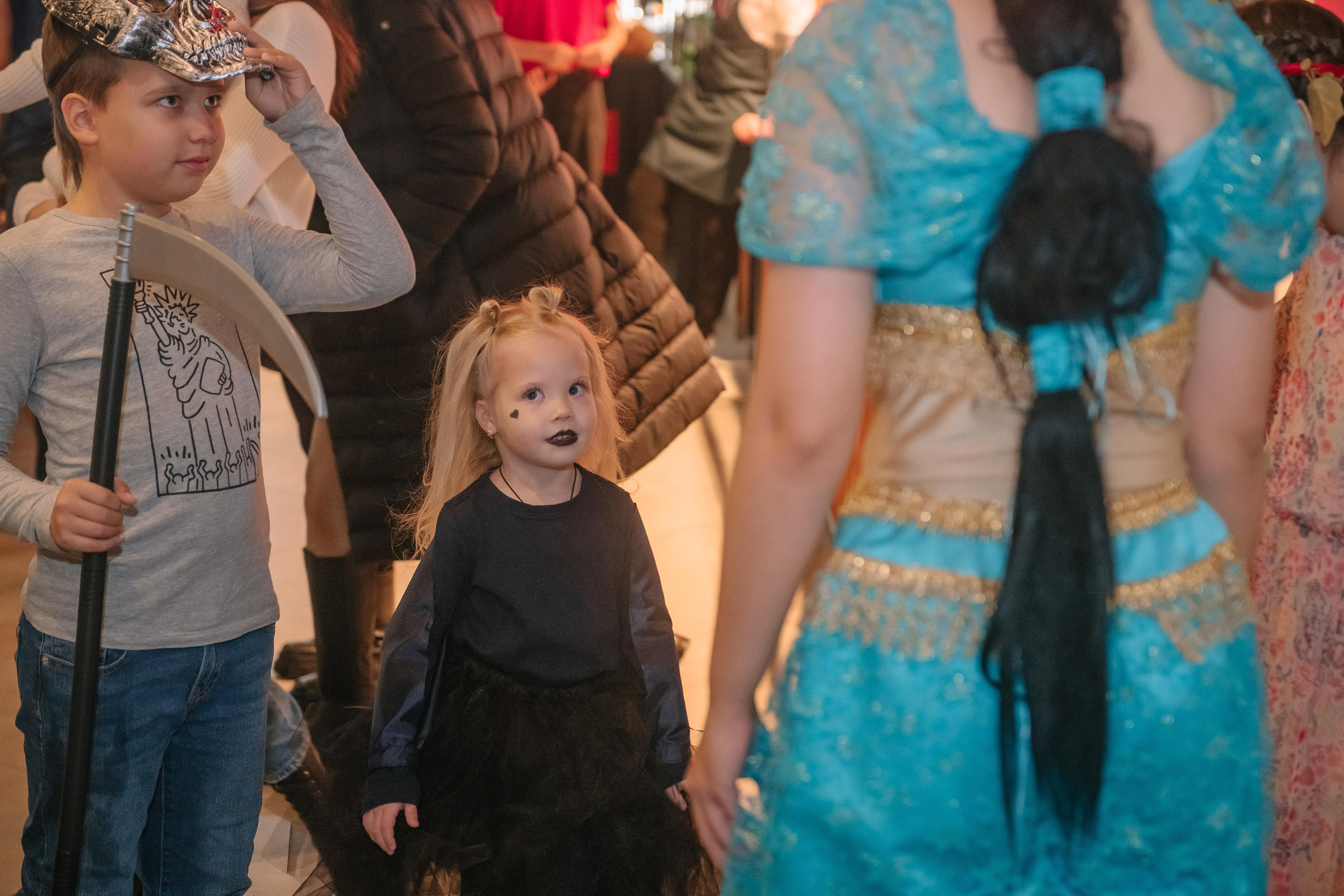 Гастродвор детский мастер-класс на Хеллоуин по приготовлению пиццы. Фотограф Валерия Голубева (Миронова)