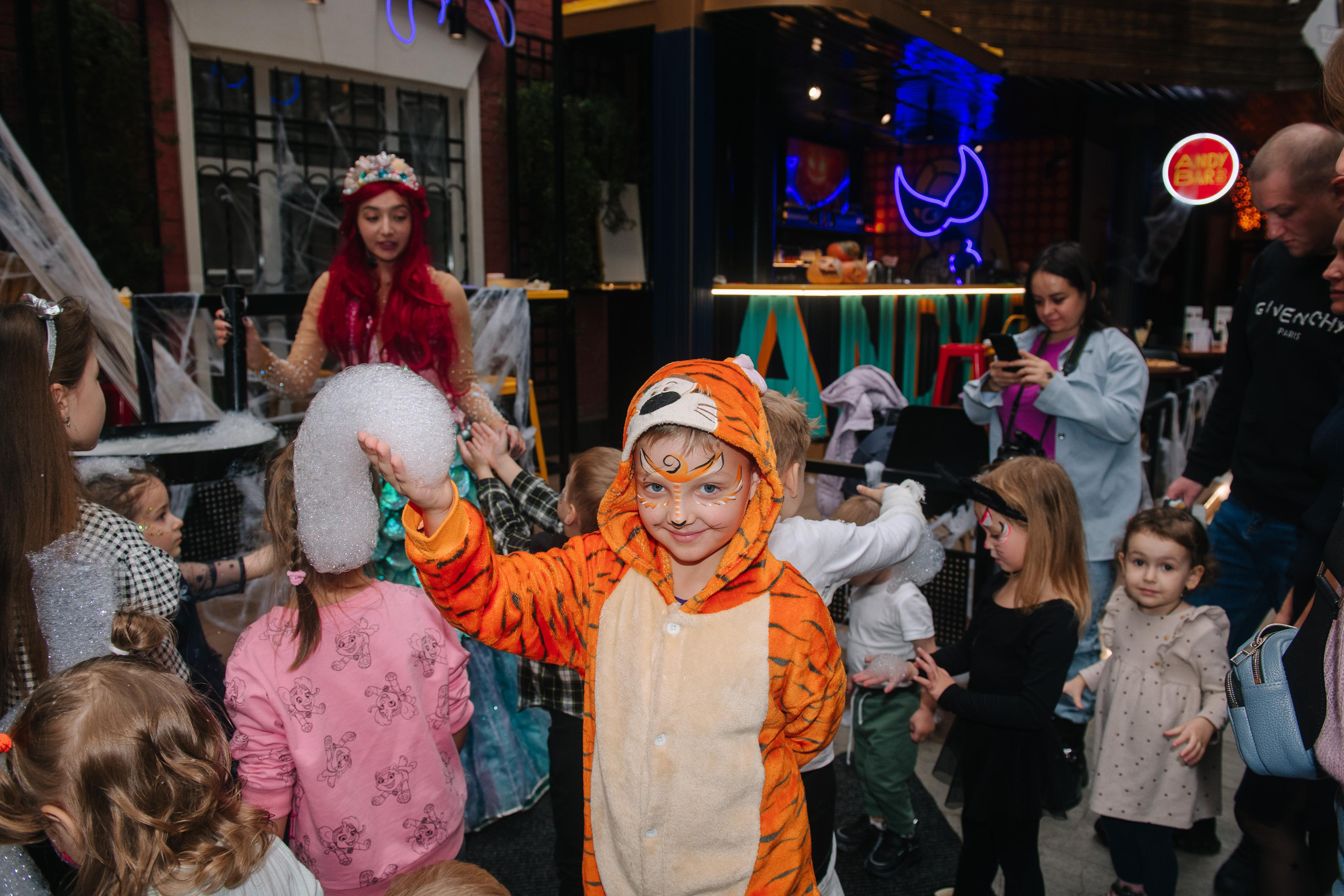 Гастродвор бранч на Хеллоуин. Фотограф Валерия Голубева (Миронова)