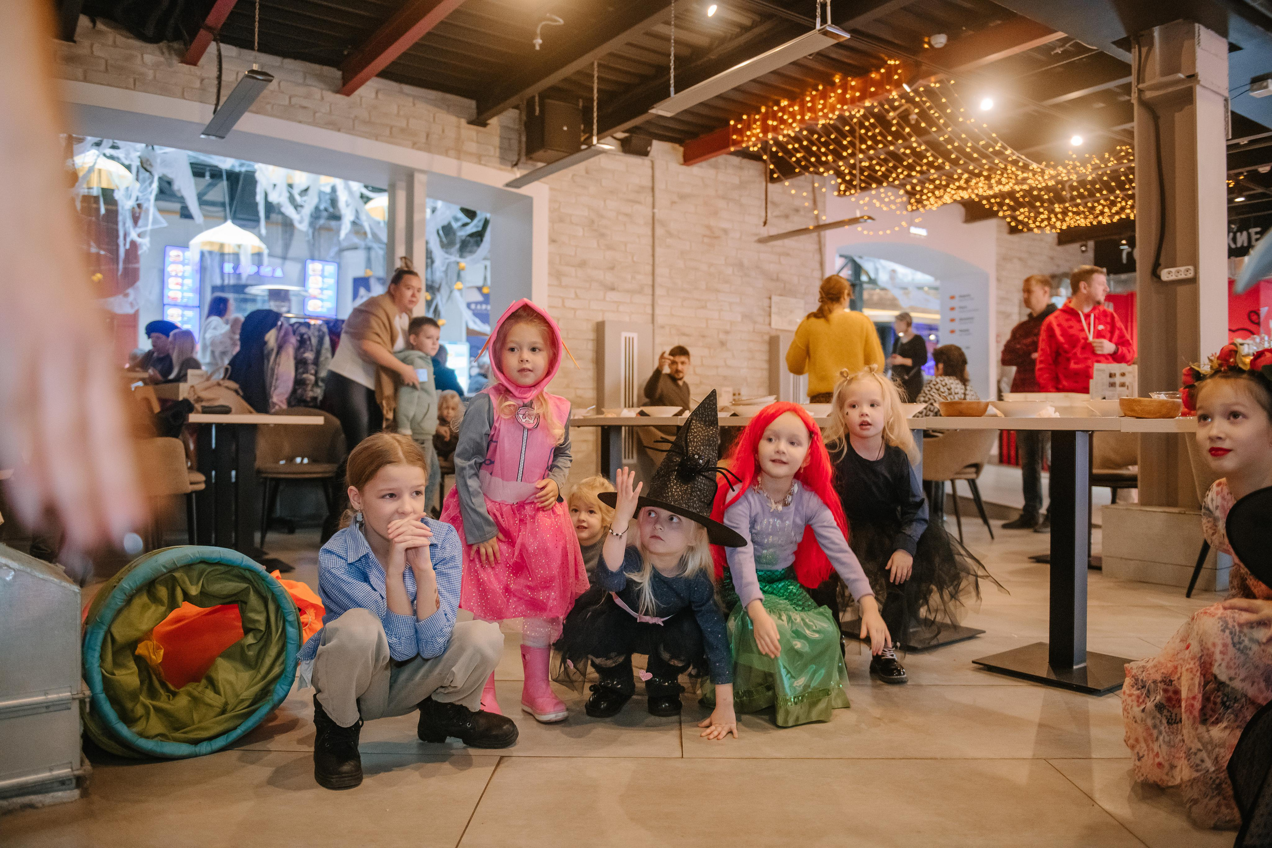 Гастродвор детский мастер-класс на Хеллоуин по приготовлению пиццы. Фотограф Валерия Голубева (Миронова)