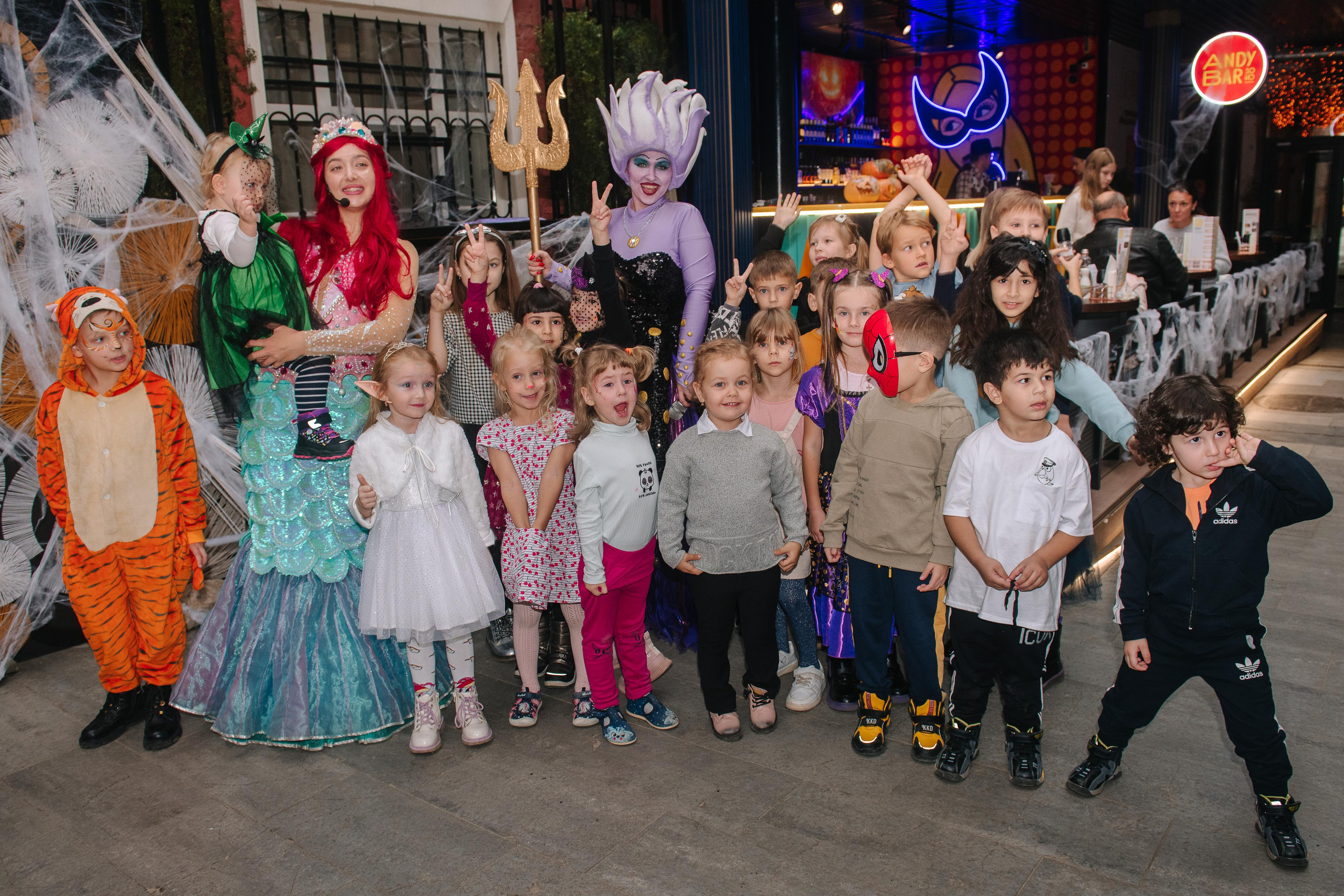 Гастродвор бранч на Хеллоуин. Фотограф Валерия Голубева (Миронова)