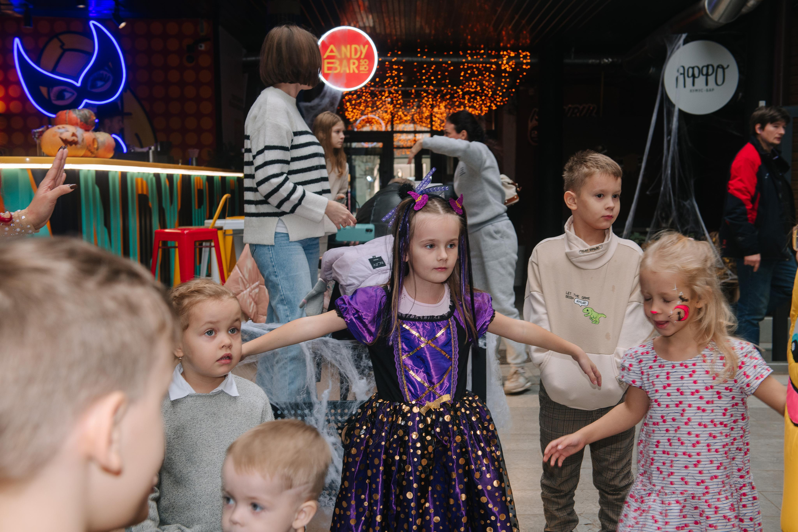 Гастродвор бранч на Хеллоуин. Фотограф Валерия Голубева (Миронова)