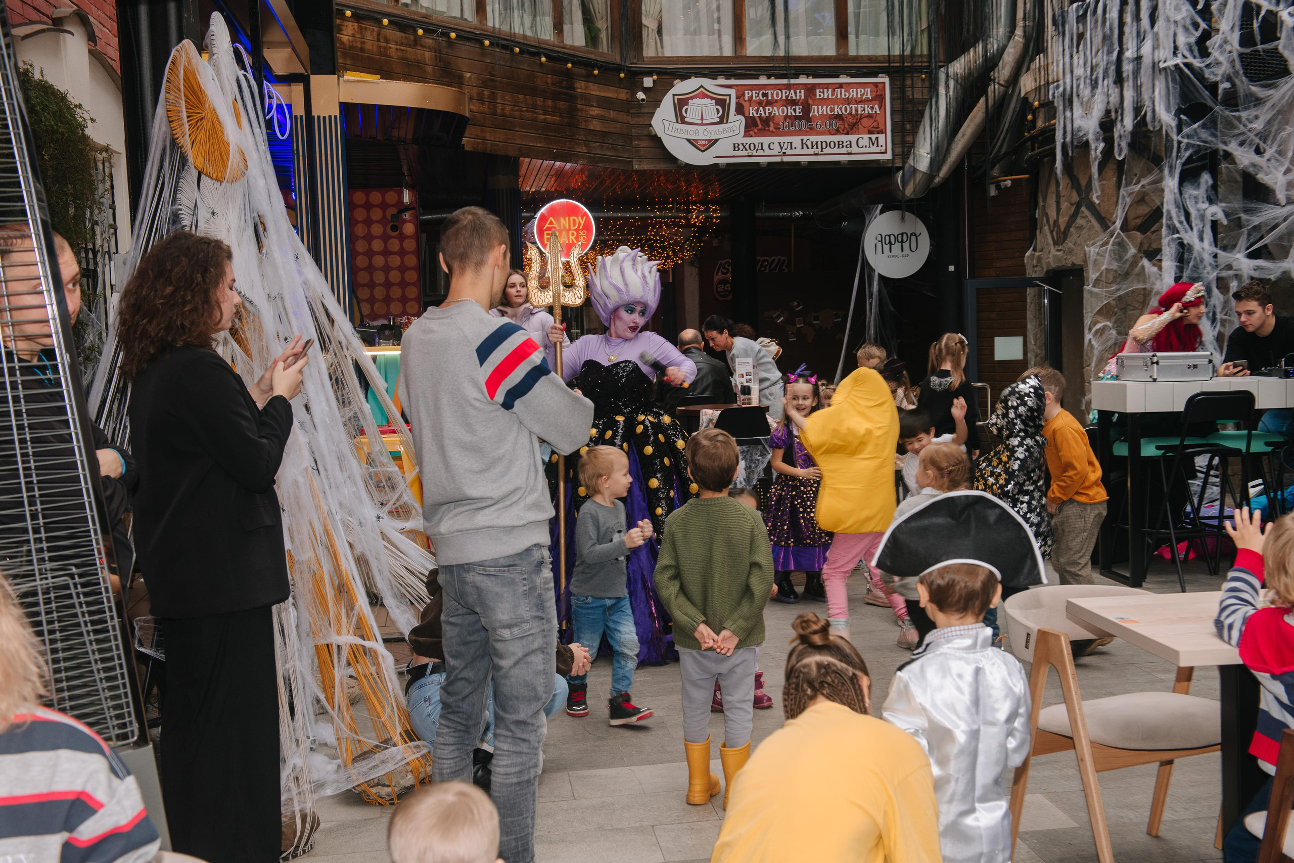 Гастродвор бранч на Хеллоуин. Фотограф Валерия Голубева (Миронова)