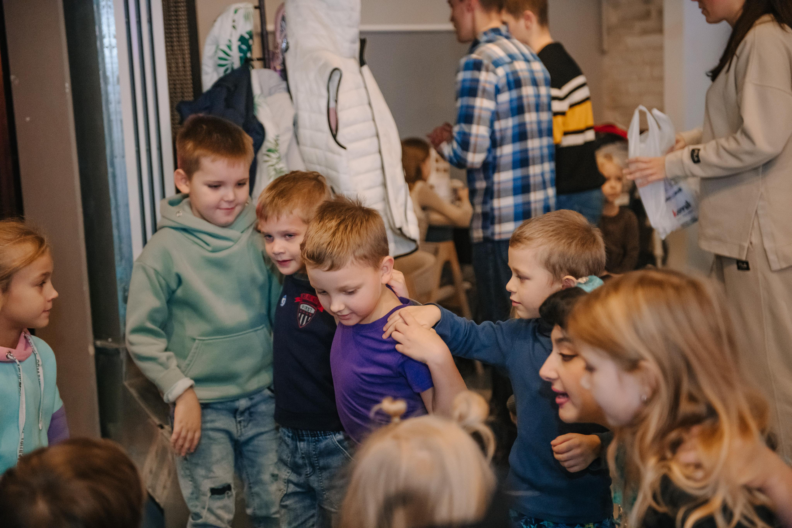 Гастродвор детский мастер-класс на Хеллоуин по приготовлению пиццы. Фотограф Валерия Голубева (Миронова)