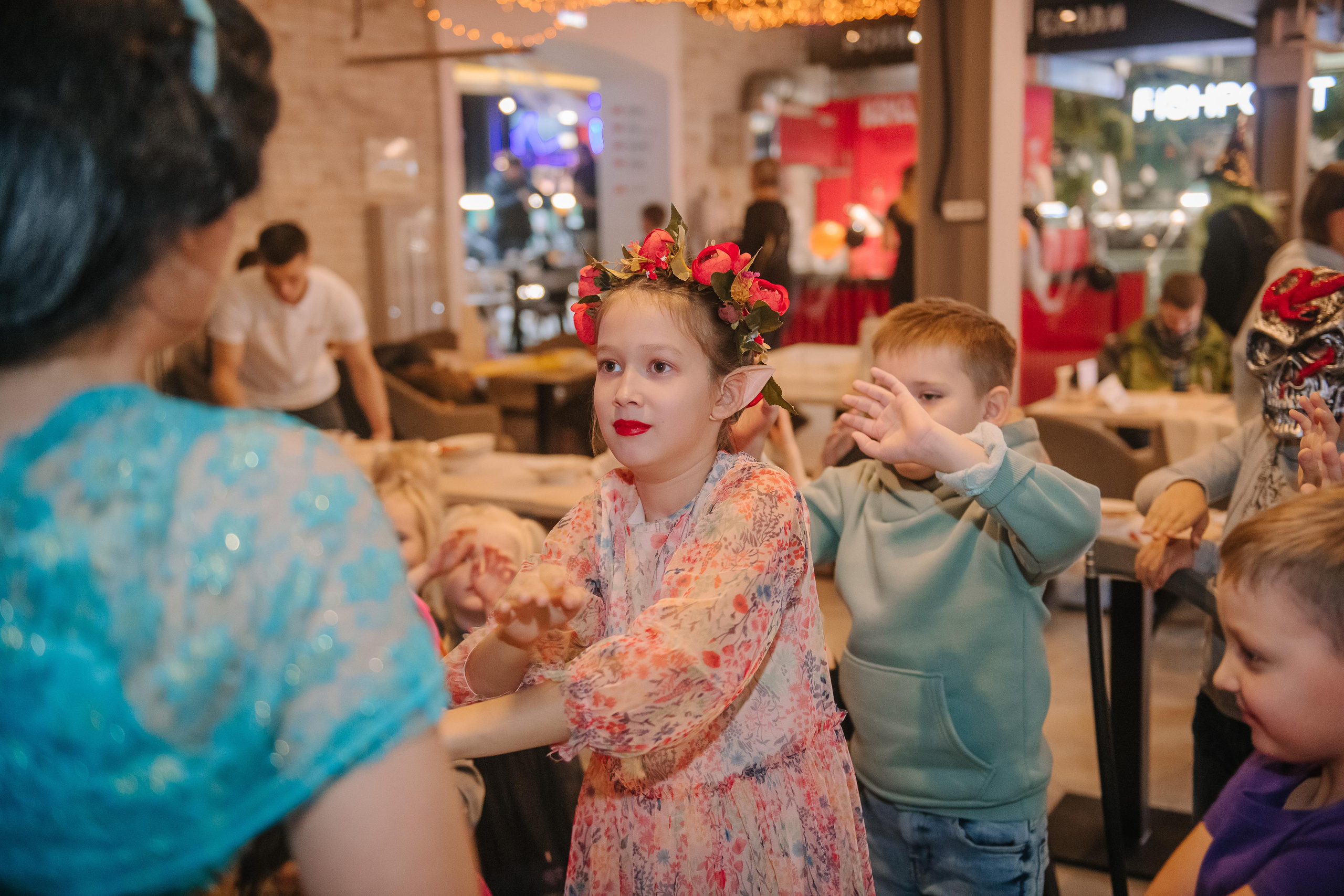 Гастродвор детский мастер-класс на Хеллоуин по приготовлению пиццы. Фотограф Валерия Голубева (Миронова)