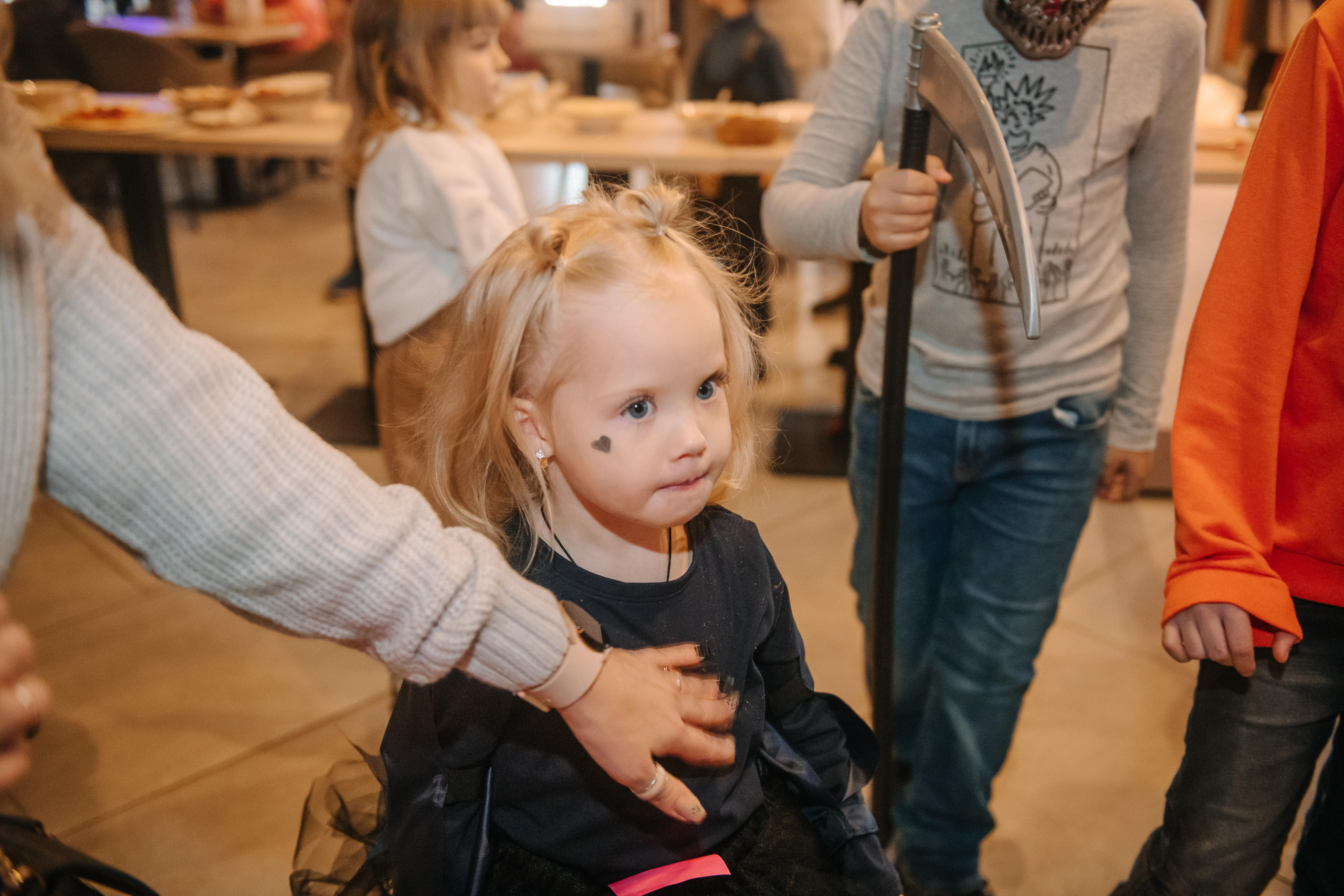 Гастродвор детский мастер-класс на Хеллоуин по приготовлению пиццы. Фотограф Валерия Голубева (Миронова)