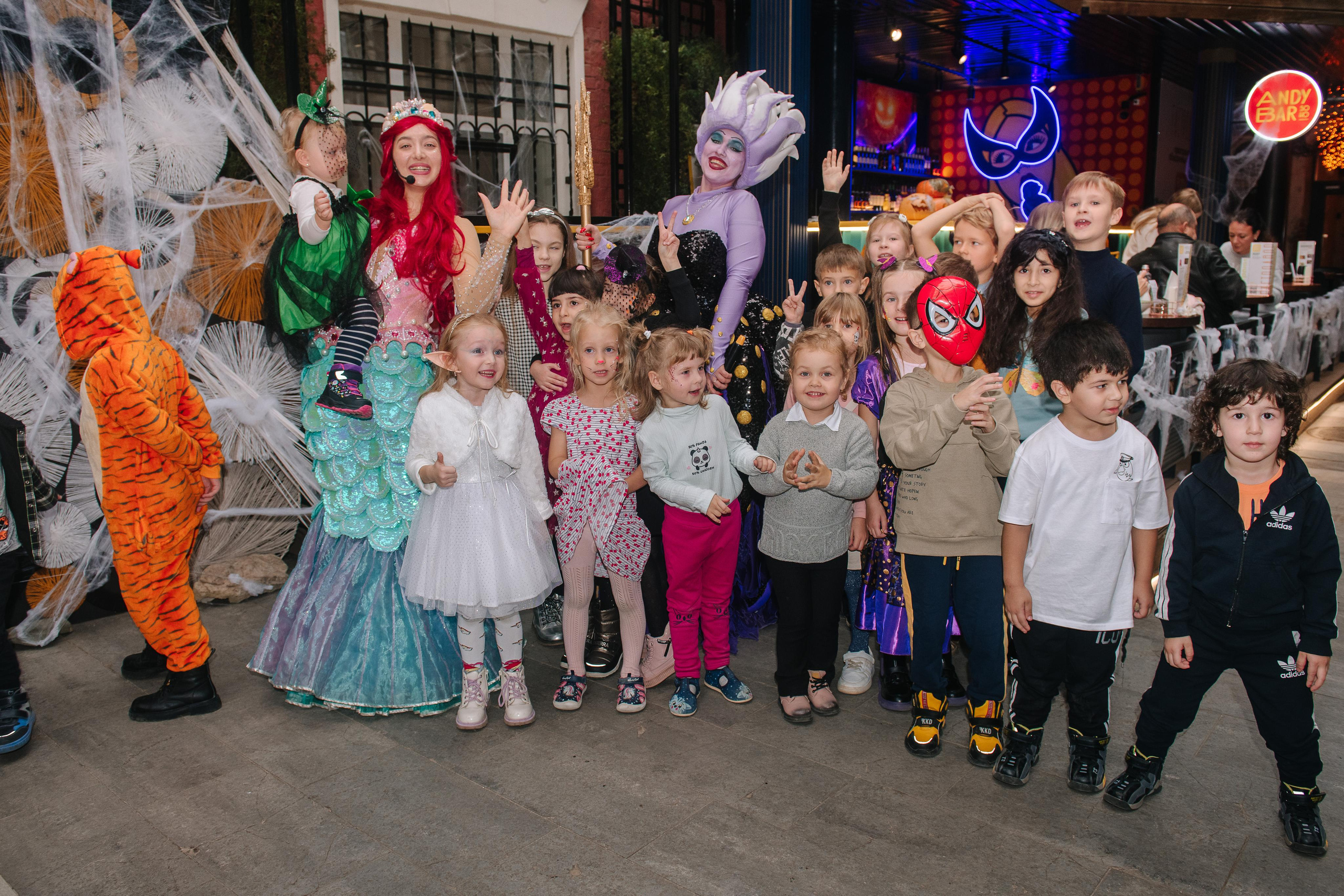 Гастродвор бранч на Хеллоуин. Фотограф Валерия Голубева (Миронова)