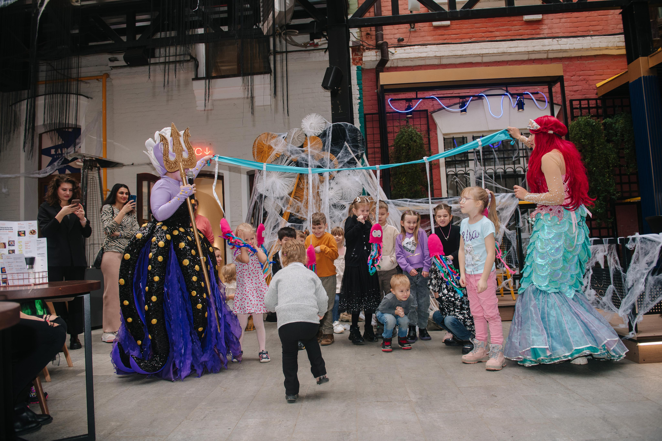 Гастродвор бранч на Хеллоуин. Фотограф Валерия Голубева (Миронова)