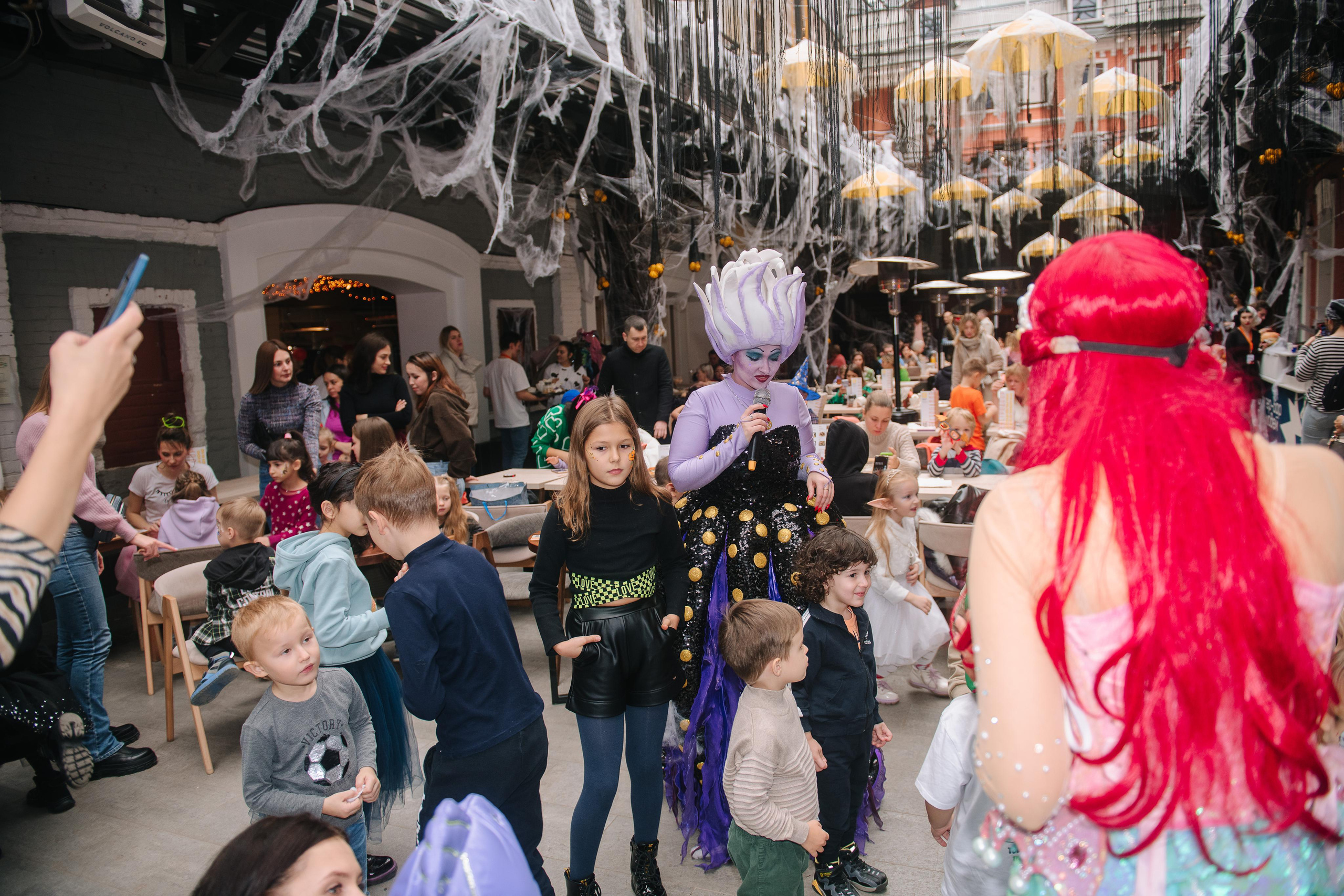 Гастродвор бранч на Хеллоуин. Фотограф Валерия Голубева (Миронова)