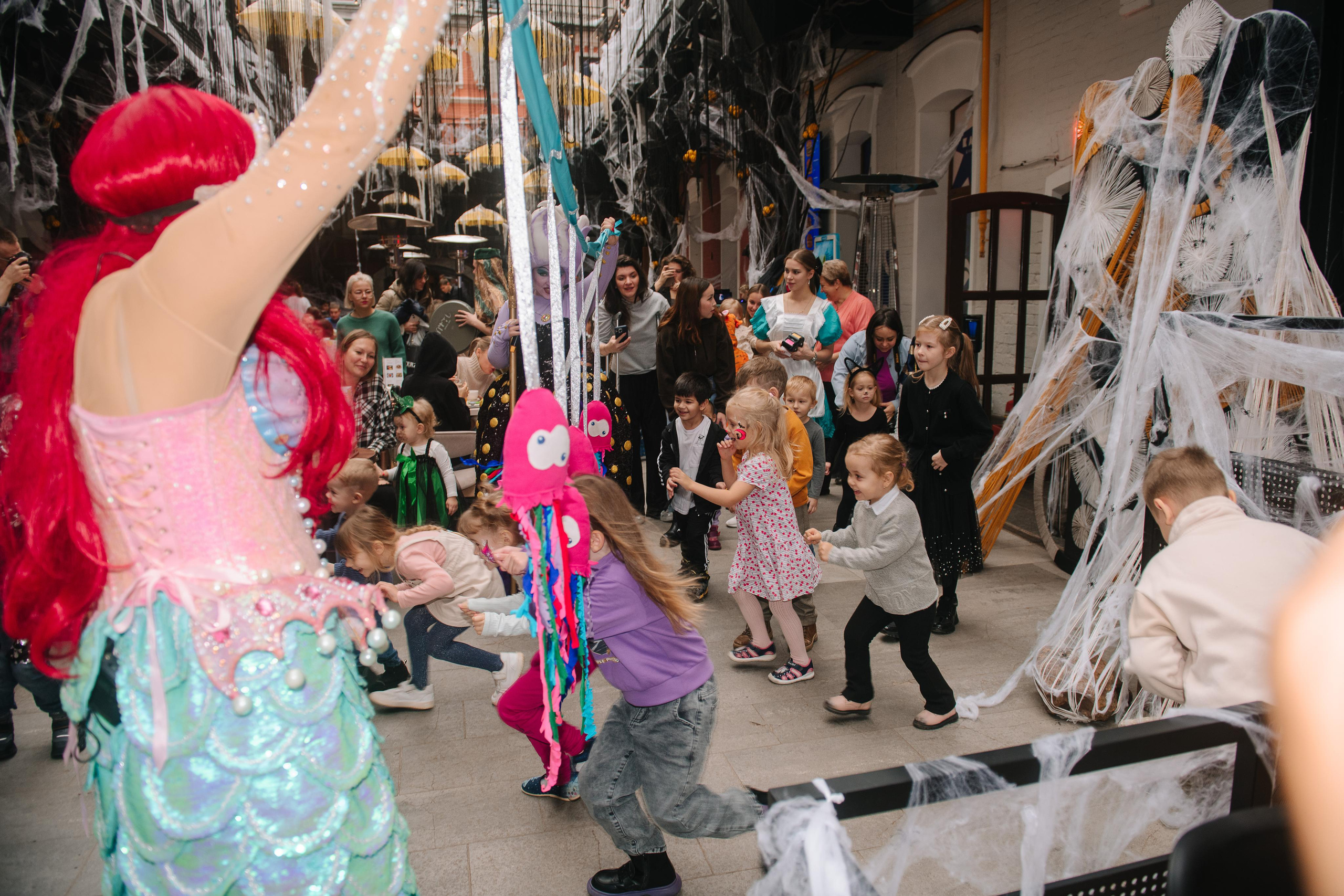 Гастродвор бранч на Хеллоуин. Фотограф Валерия Голубева (Миронова)