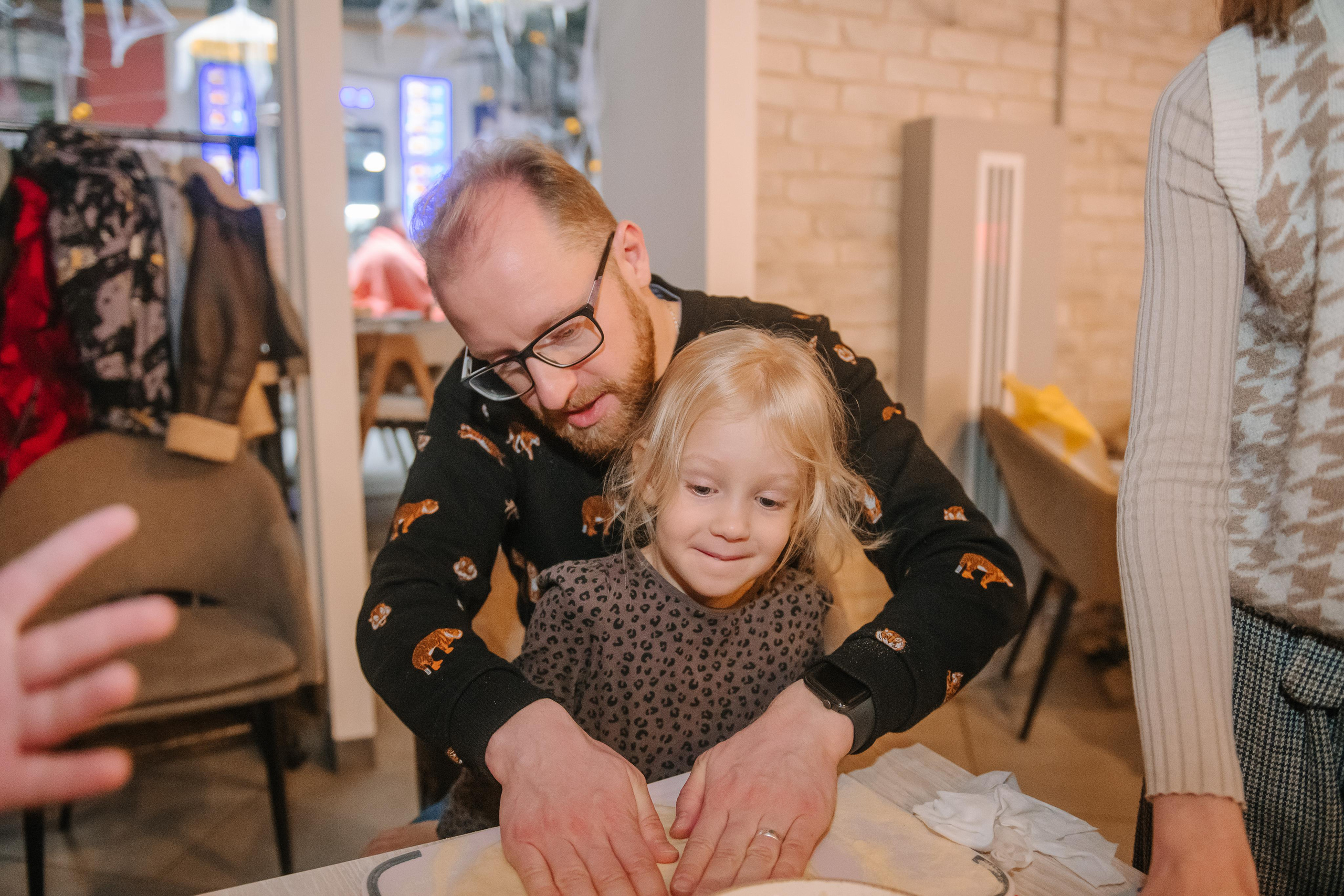 Гастродвор детский мастер-класс на Хеллоуин по приготовлению пиццы. Фотограф Валерия Голубева (Миронова)
