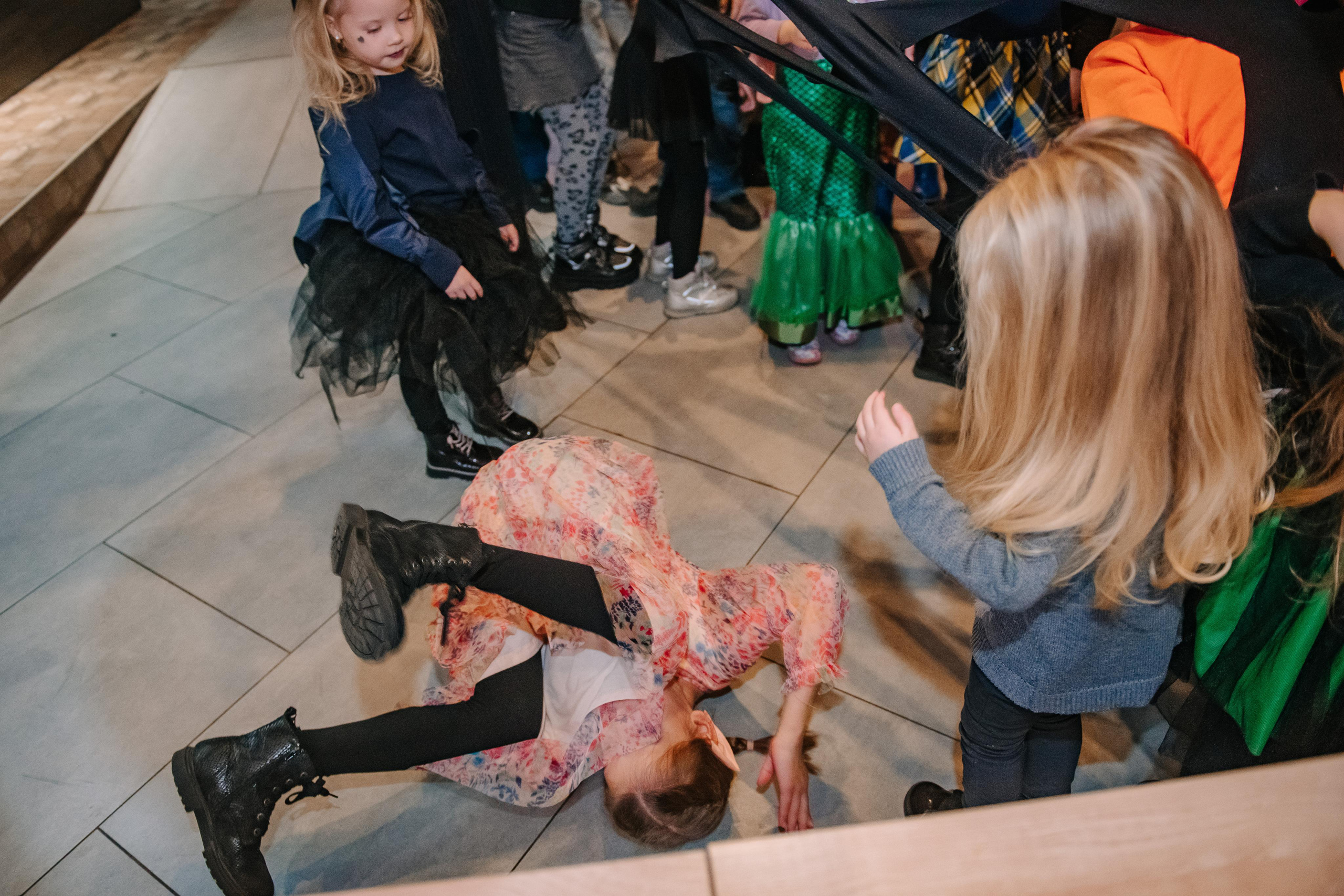 Гастродвор детский мастер-класс на Хеллоуин по приготовлению пиццы. Фотограф Валерия Голубева (Миронова)