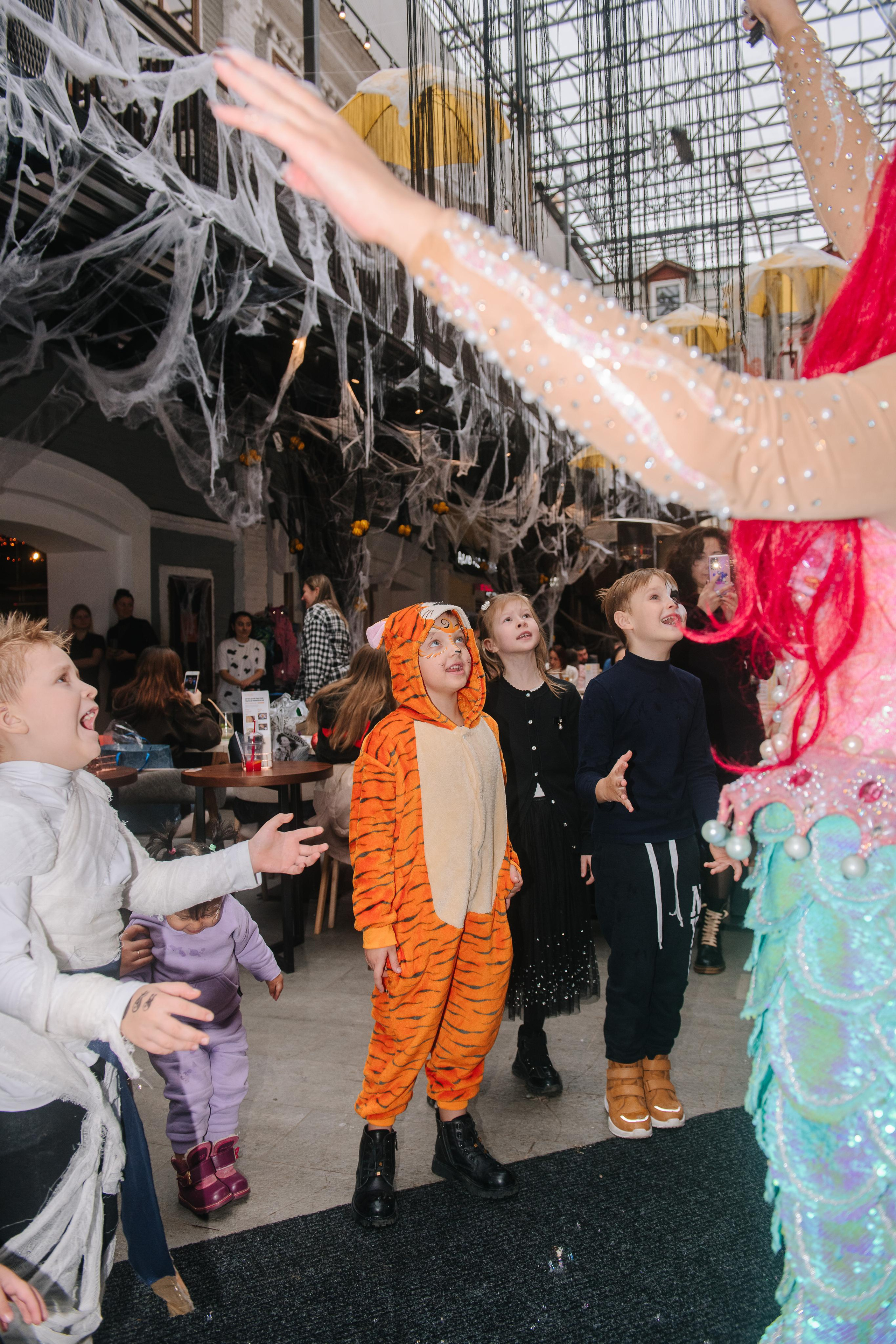 Гастродвор бранч на Хеллоуин. Фотограф Валерия Голубева (Миронова)
