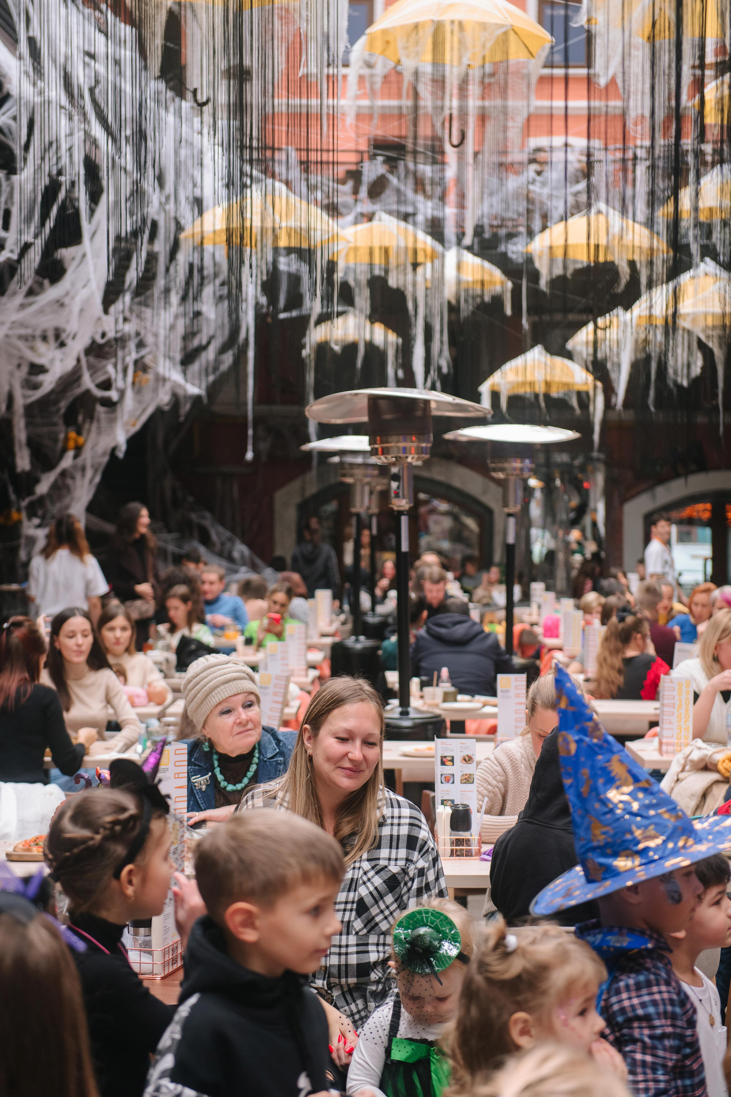 Гастродвор бранч на Хеллоуин. Фотограф Валерия Голубева (Миронова)
