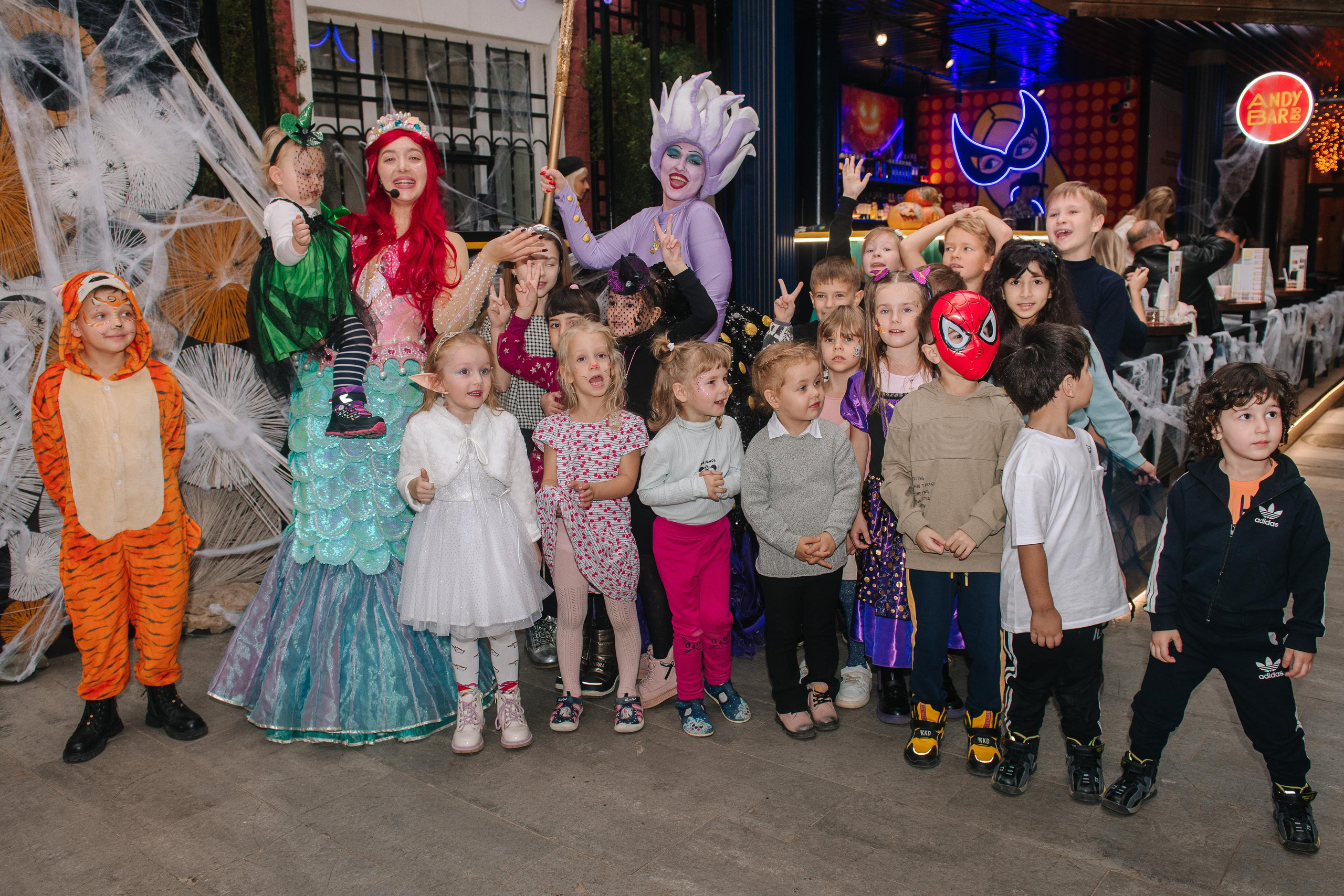 Гастродвор бранч на Хеллоуин. Фотограф Валерия Голубева (Миронова)