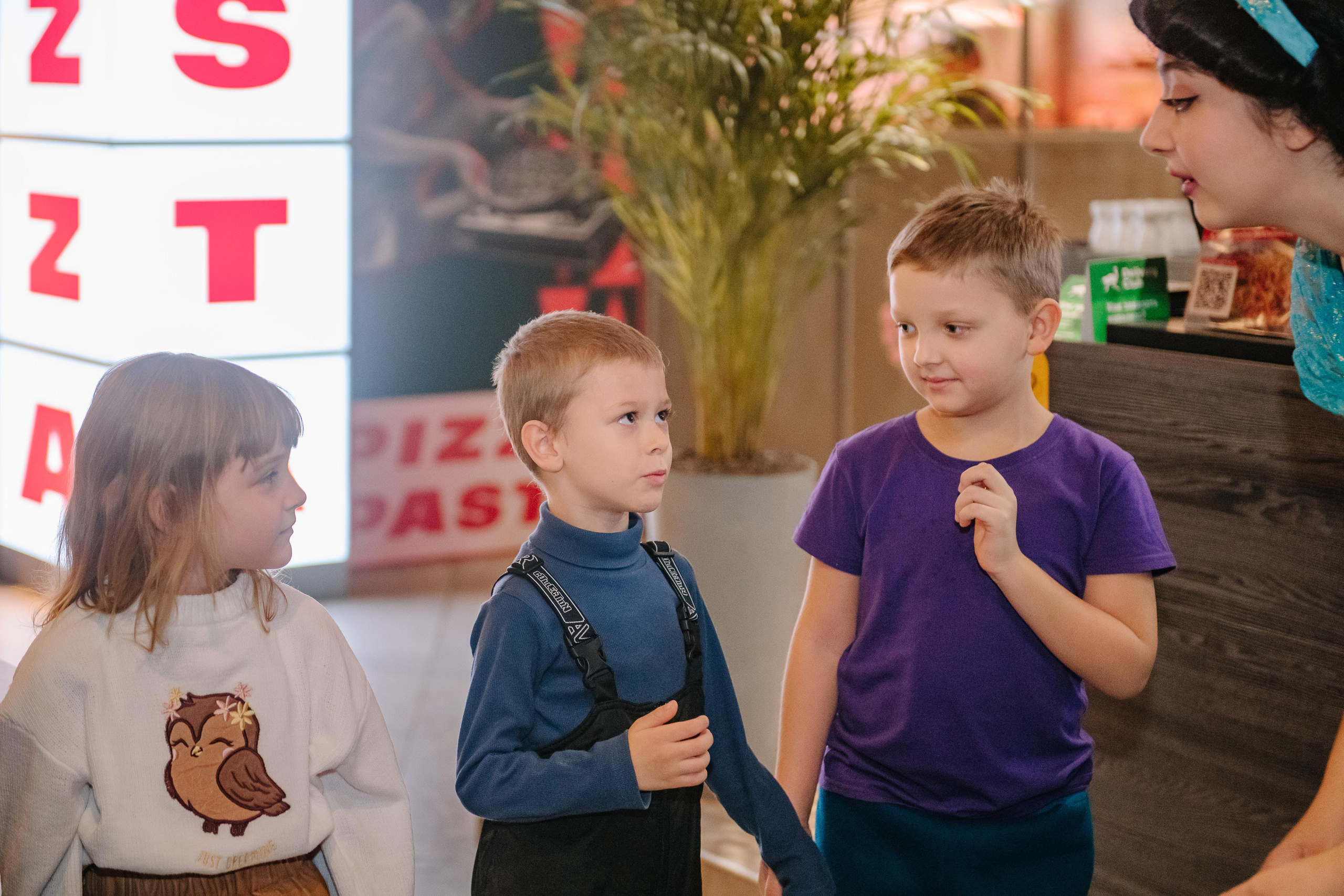 Гастродвор детский мастер-класс на Хеллоуин по приготовлению пиццы. Фотограф Валерия Голубева (Миронова)