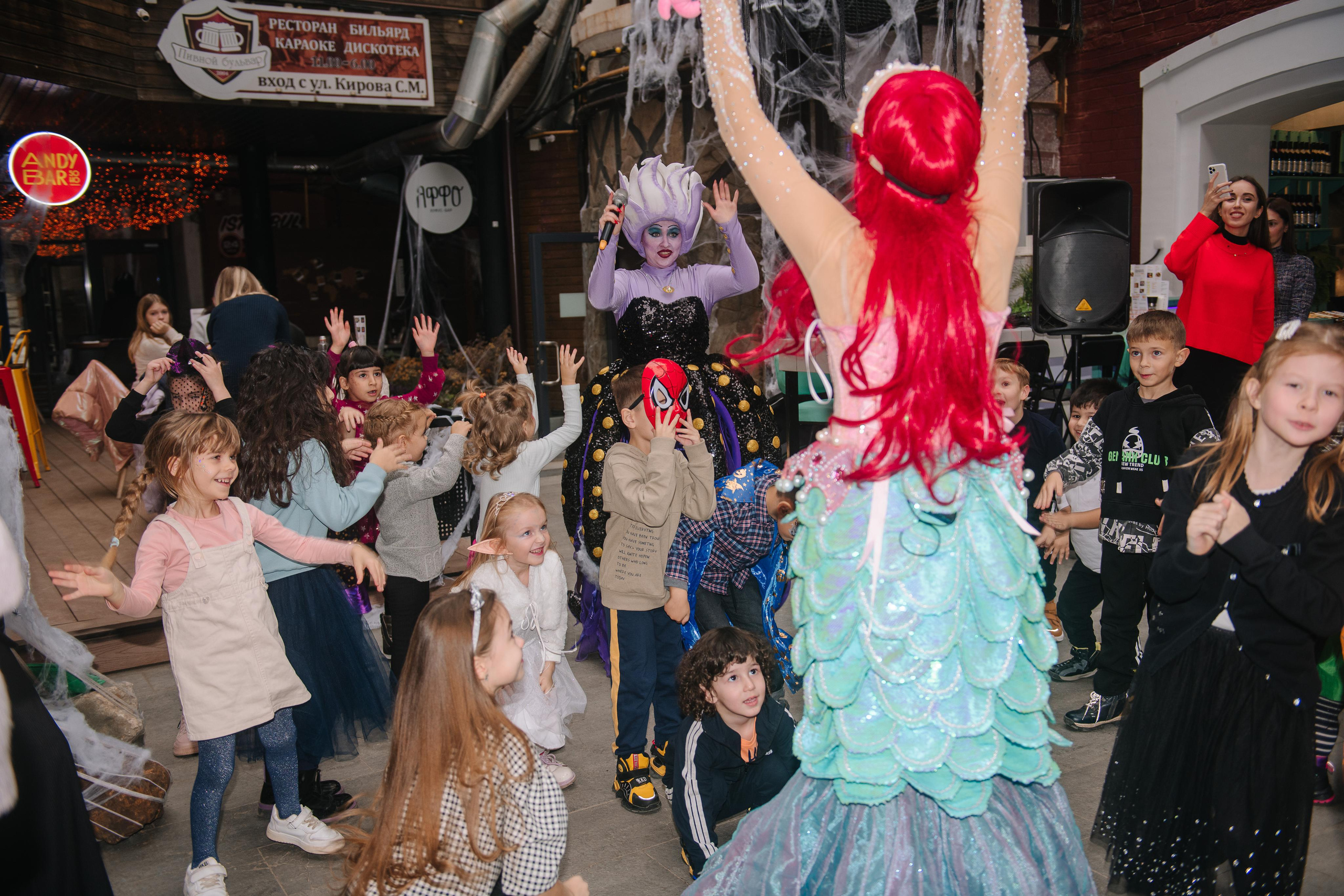 Гастродвор бранч на Хеллоуин. Фотограф Валерия Голубева (Миронова)