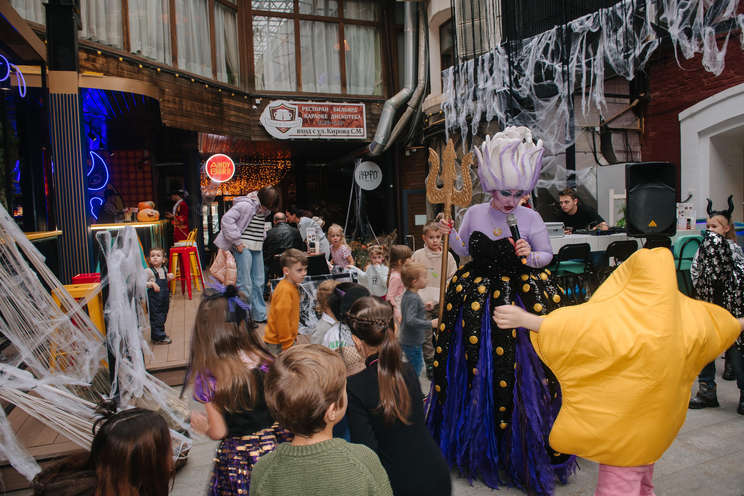 Гастродвор бранч на Хеллоуин. Фотограф Валерия Голубева (Миронова)