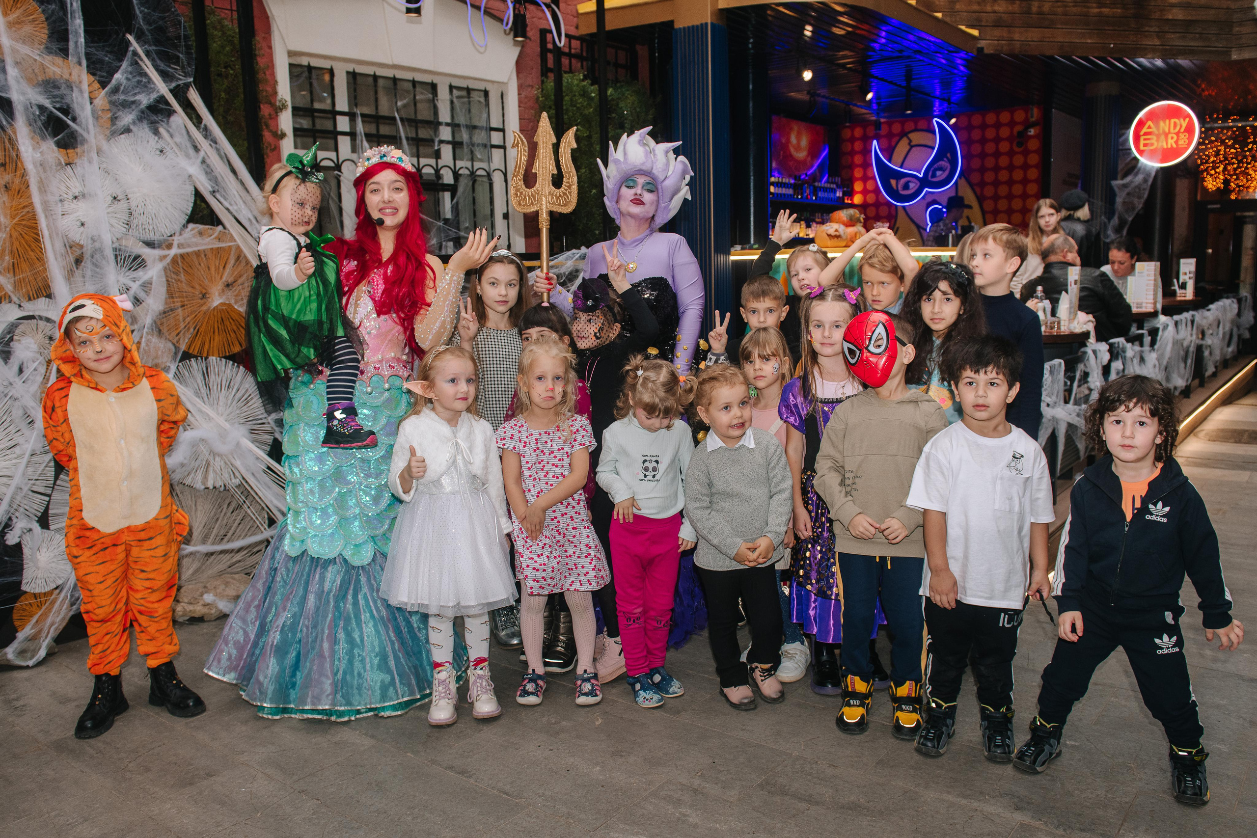 Гастродвор бранч на Хеллоуин. Фотограф Валерия Голубева (Миронова)