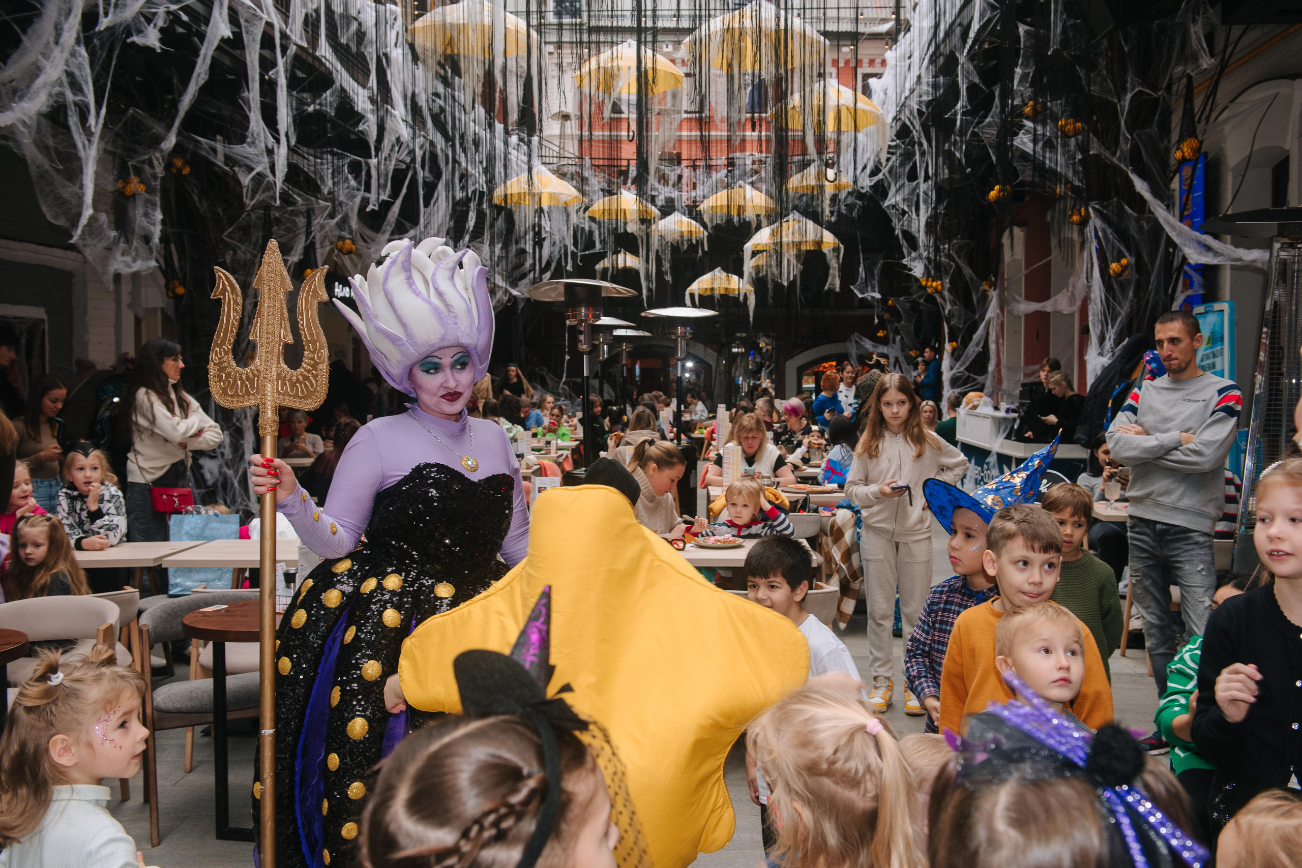 Гастродвор бранч на Хеллоуин. Фотограф Валерия Голубева (Миронова)